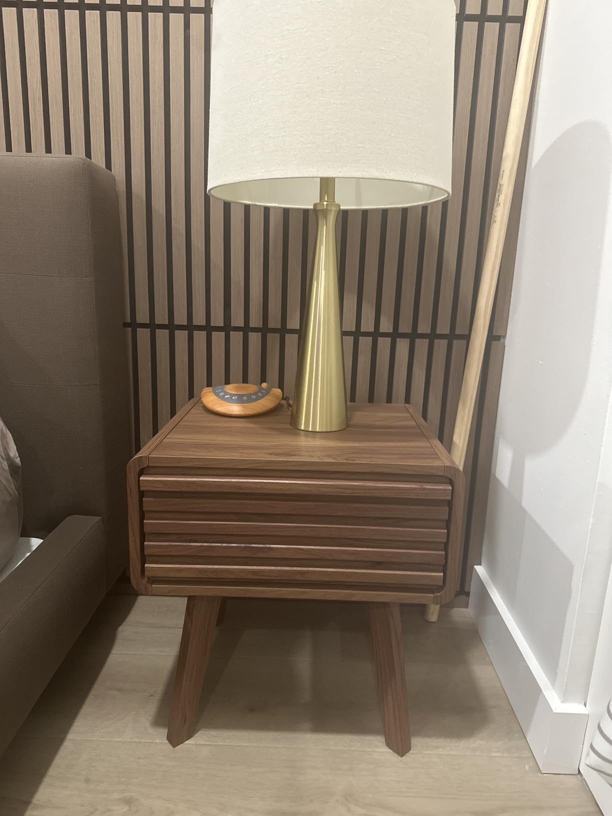 mopio Ensley Mid Century Modern Side Table, Small Accent Tables for Living Room, Mid Century Modern Night Stand, Bedside Tables, Wood Nightstands for Bedroom (Walnut, Single) customer photo 2