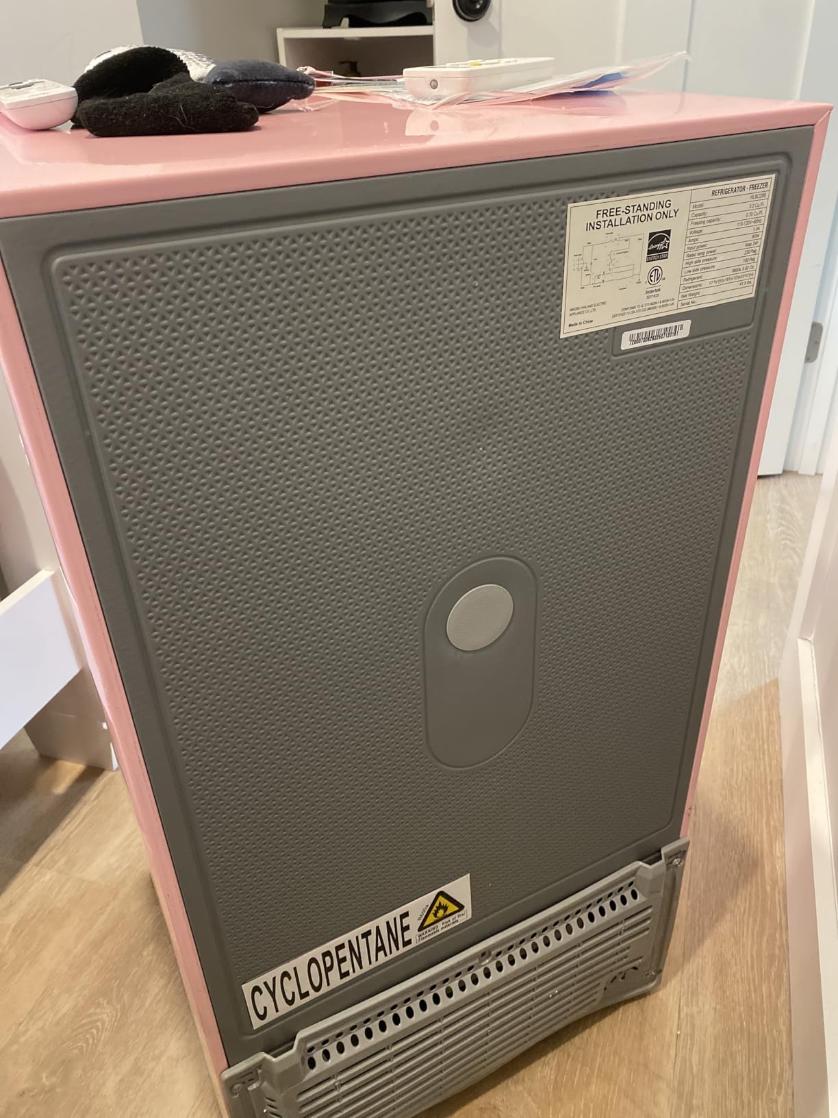 HAILANG Mini Fridge With Freezer,3.2 Cu.Ft Compact Refrigerator,Mini Refrigerator With 2 Doors For Bedroom,Office,Kitchen,Apartment,Dorm(sliver) customer photo 1