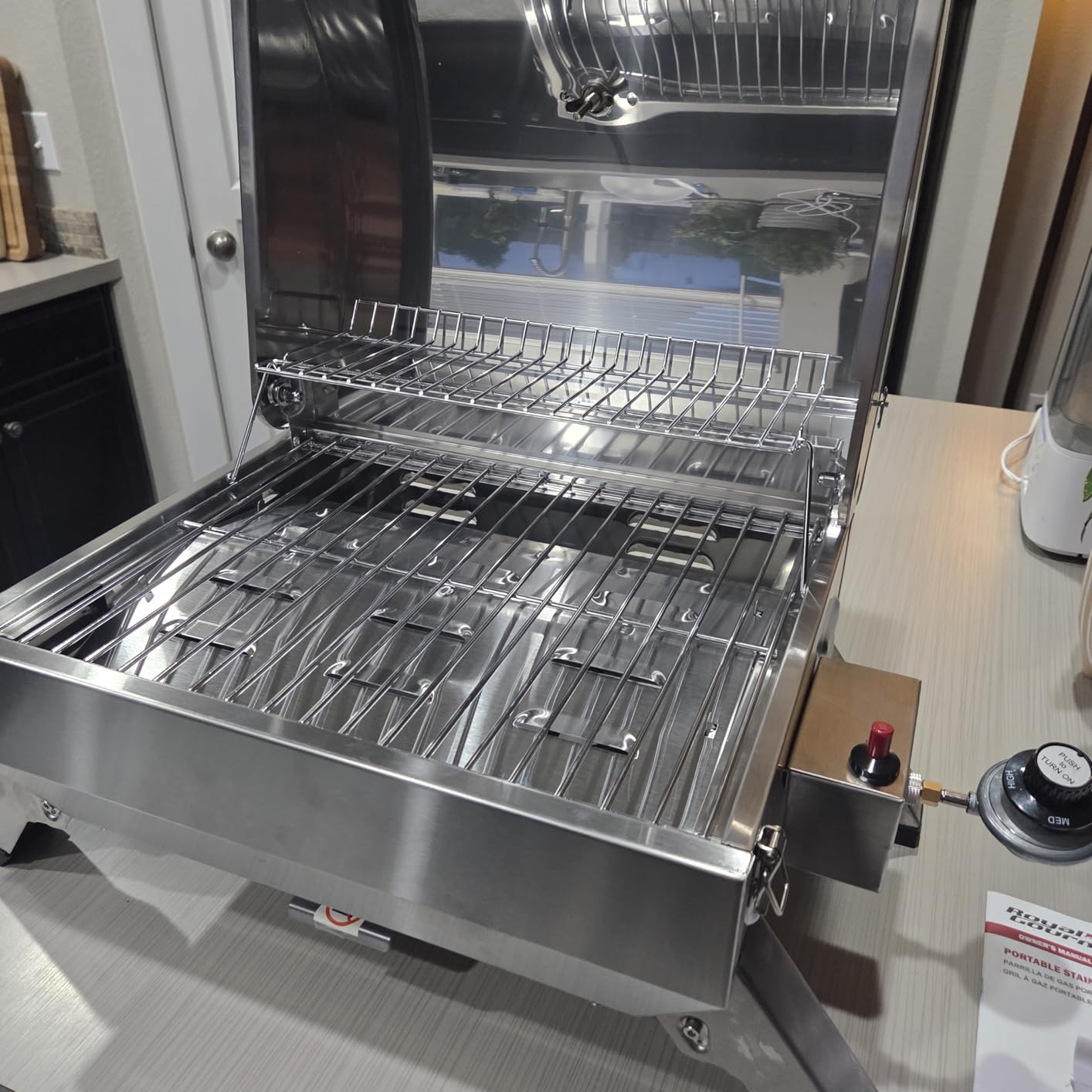 Royal Gourmet GT1001 Stainless Steel Portable Grill, 10000 BTU BBQ Tabletop Gas Grill with Folding Legs and Lockable Lid, Outdoor Camping, Deck and Tailgating, Silver customer photo 1