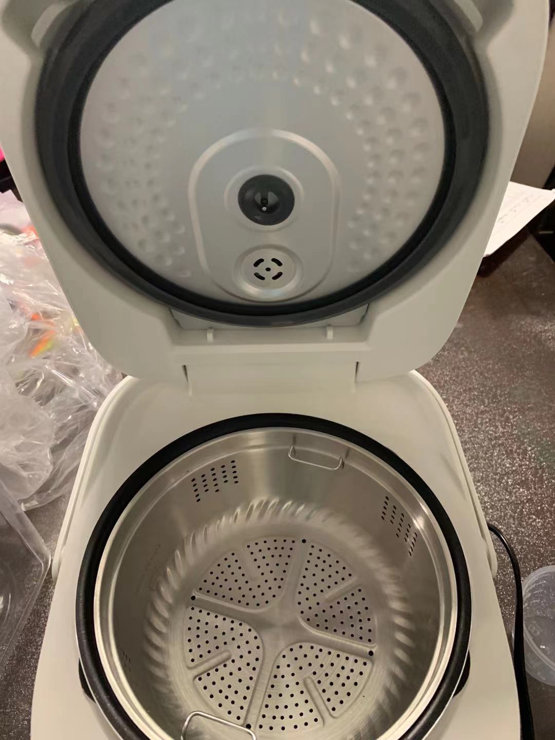 TOSHIBA Induction Heating Rice Cooker - Low Carb, Low Sugar, Digital Steamer, 5.5 Cups (Uncooked), 8 Cooking Functions, 24H Timer & Auto Keep Warm, Silvery White customer photo 1