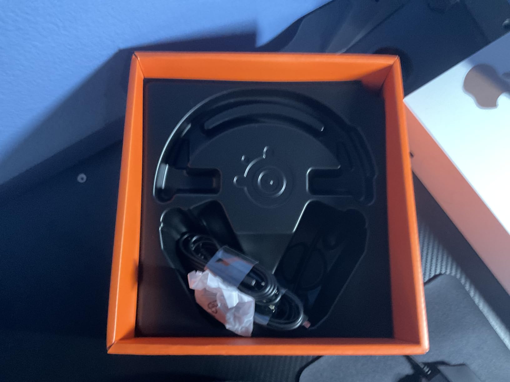 Arctis Prime - Competitive Gaming Headset - High Fidelity Audio Drivers - Multiplatform Compatibility, Black customer photo 2