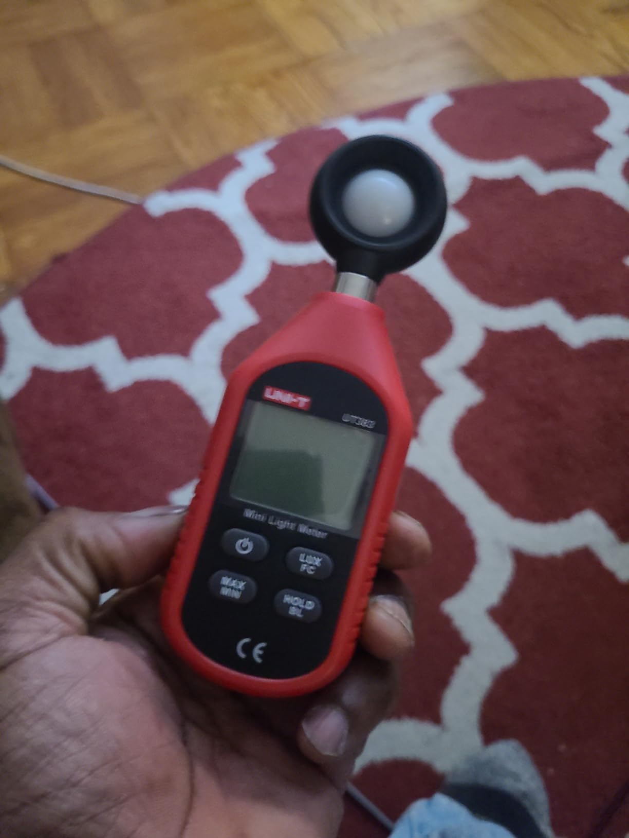 UNI-T UT383 Light Meter Lux Meter Digital Illuminance Meter for Film Photography, Plants, Lighting Intensity Measurement customer photo 1