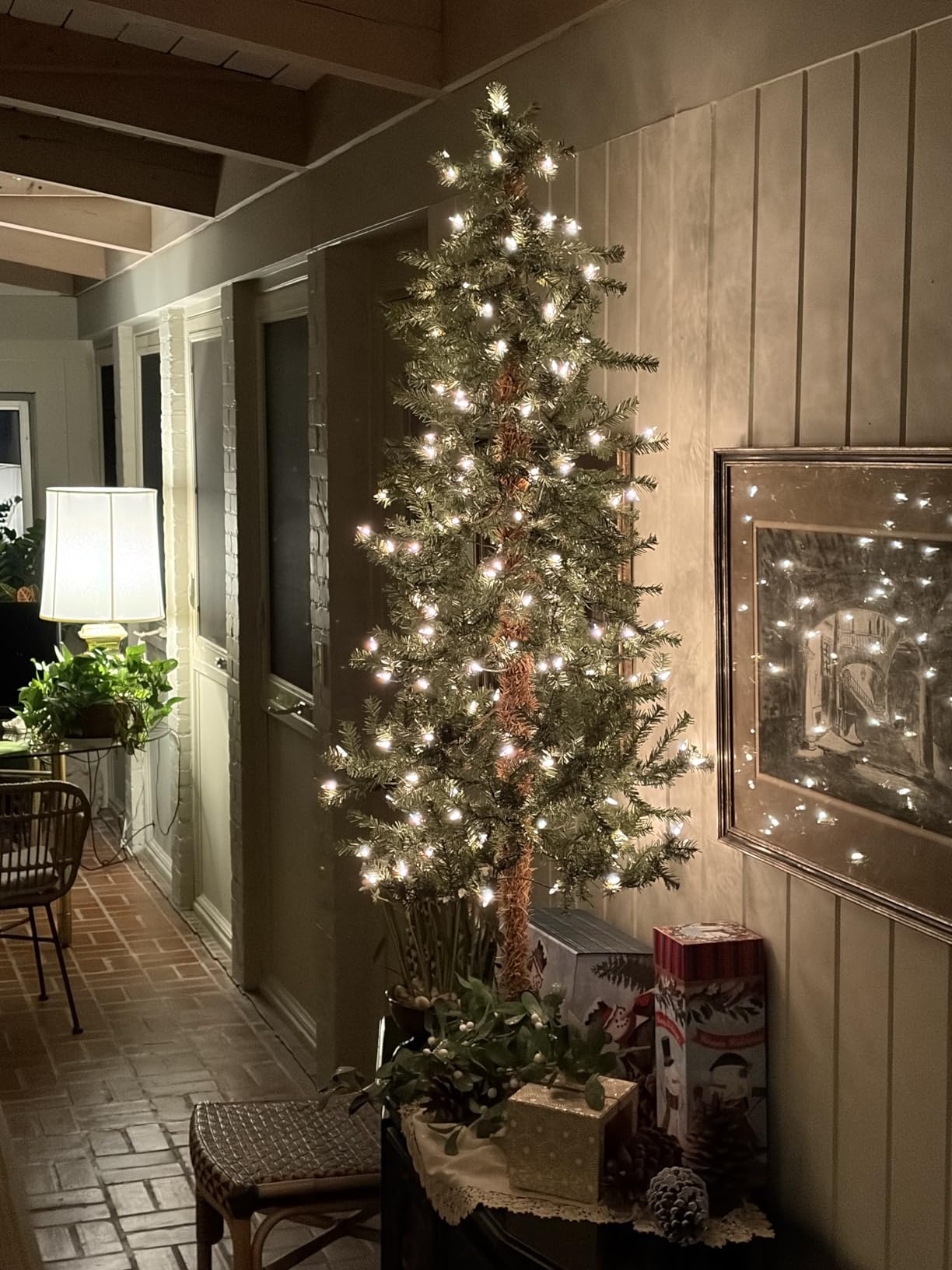 Puleo International Pre-Lit 6' Alpine Artificial Christmas Tree with 200 Lights, Green customer photo 2