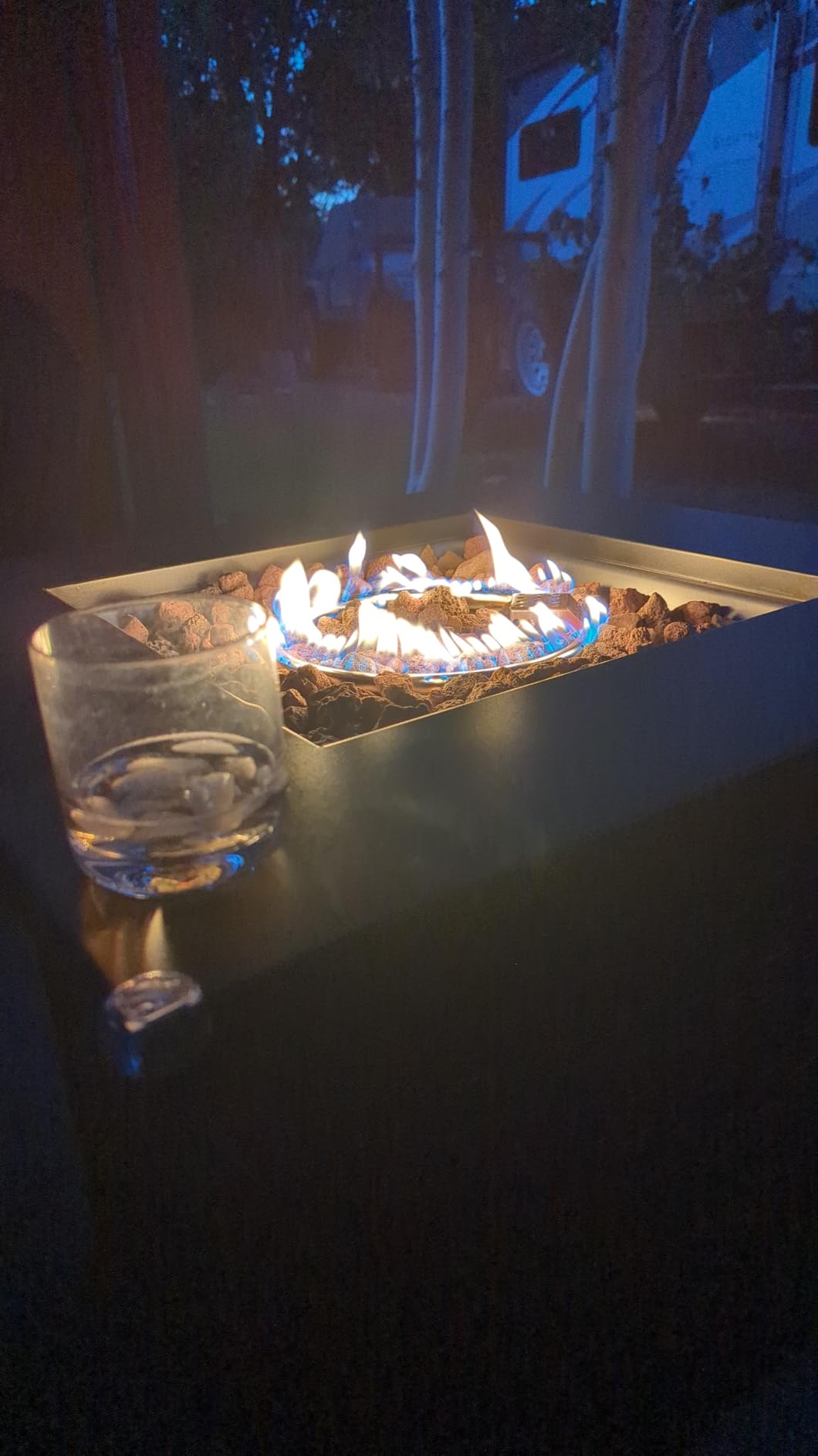 Ciays 28 Inch Propane Fire Pit CSA-Listed Outdoor Fire Pit Table, 50,000 BTU Steel Gas Fire Pits with Lid and Lava Rock, Add Warmth and Ambience to Parties On Patio Deck Garden, Black, CIFPT3-N1 customer photo 1