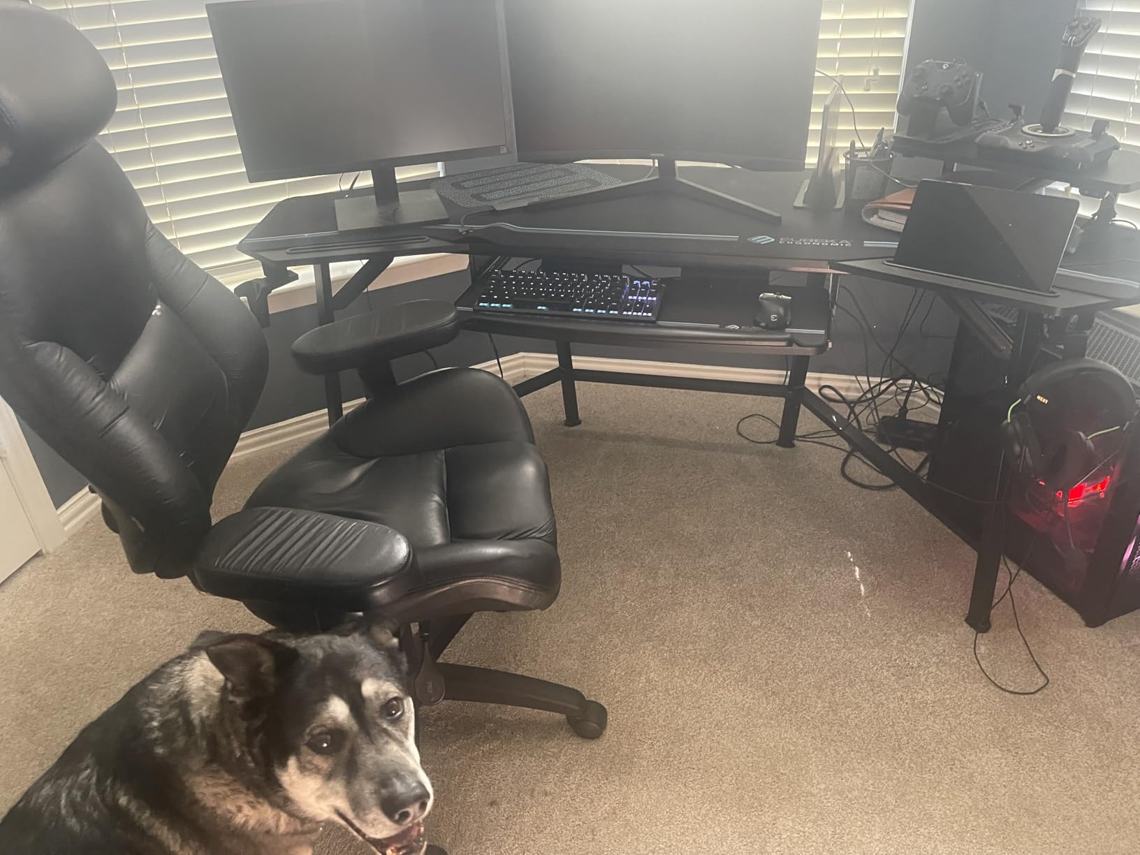EUREKA ERGONOMIC Gaming Desk Wing Shaped Keyboard Tray 72 Inch Black | LED monitor stand with dual headphone hooks and cup holder, built for gaming, streaming, and studio setups customer photo 1