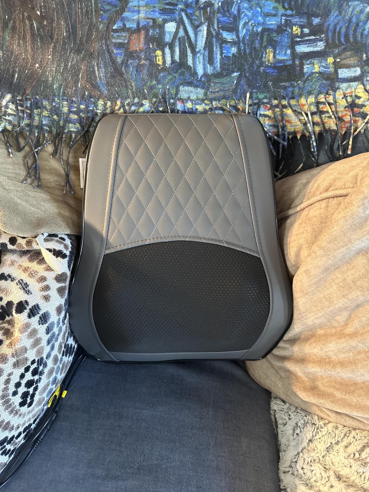 Boriwat Back Massager with Heat, 3D Kneading Massage Pillow for Back, Neck, Shoulder, Leg Pain Relief Deep Tissue customer photo 1