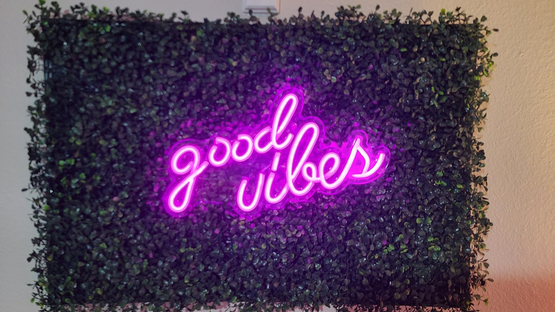 Olekki Blue Good Vibes Neon Sign - LED Neon Signs for Wall Decor, Neon Lights for Bedroom, Neon Wall Signs (16.1 x 8.3 inch) customer photo 2