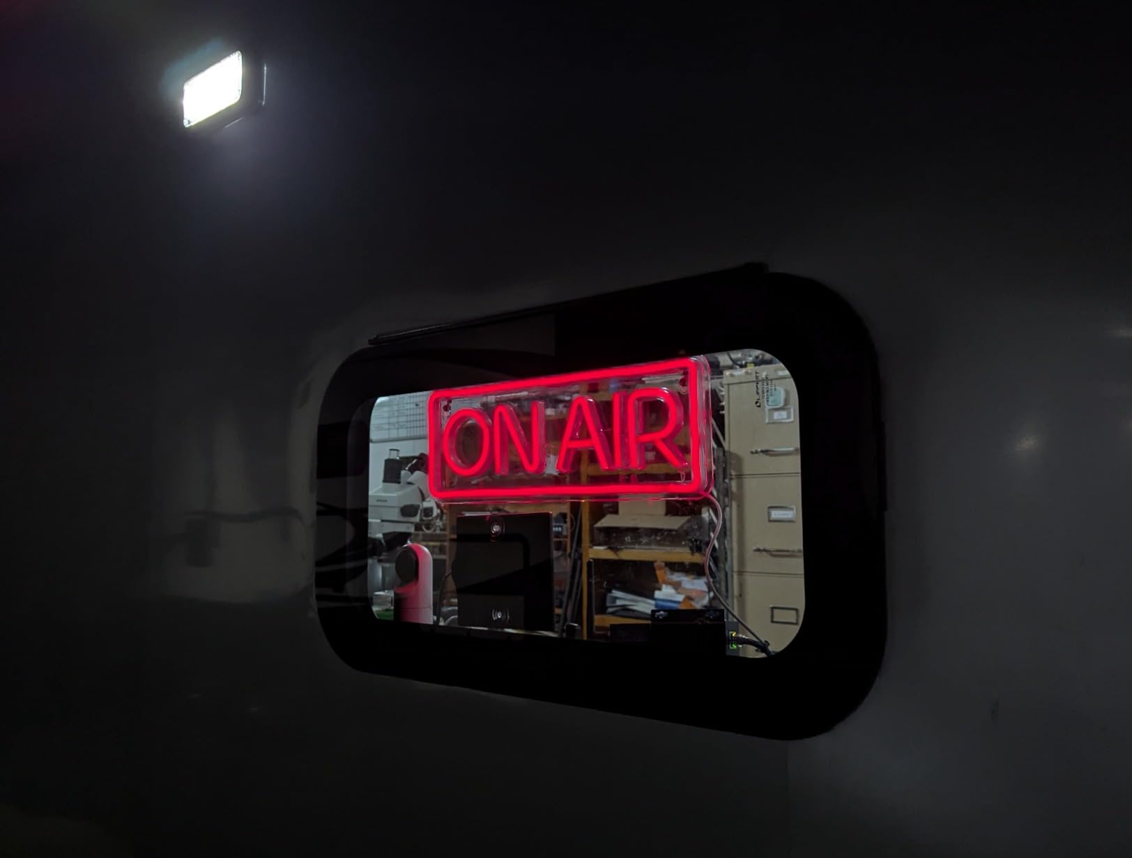 Lumoonosity On Air Neon Sign - Live Streaming/Recording Light Sign for Twitch, Tiktok, Youtube Streamers/Gamers - Red Cool On Air Led Light for Studio, Bedroom, Game Room Decor customer photo 1