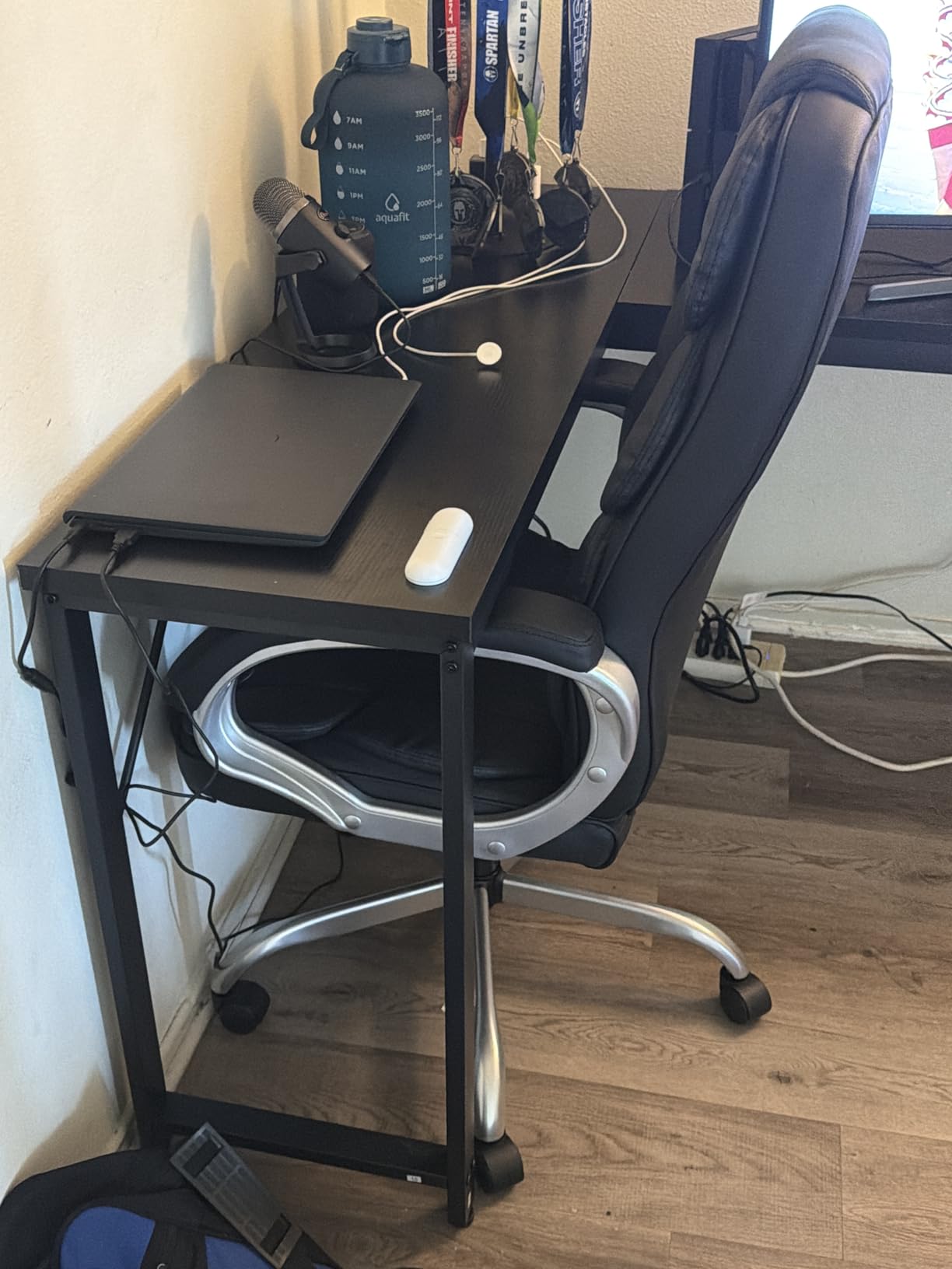 Homall Office Chair High Back Computer Desk Chair, PU Leather Adjustable Height Modern Executive Swivel Task Chair with Padded Armrests and Lumbar Support, Black customer photo 1
