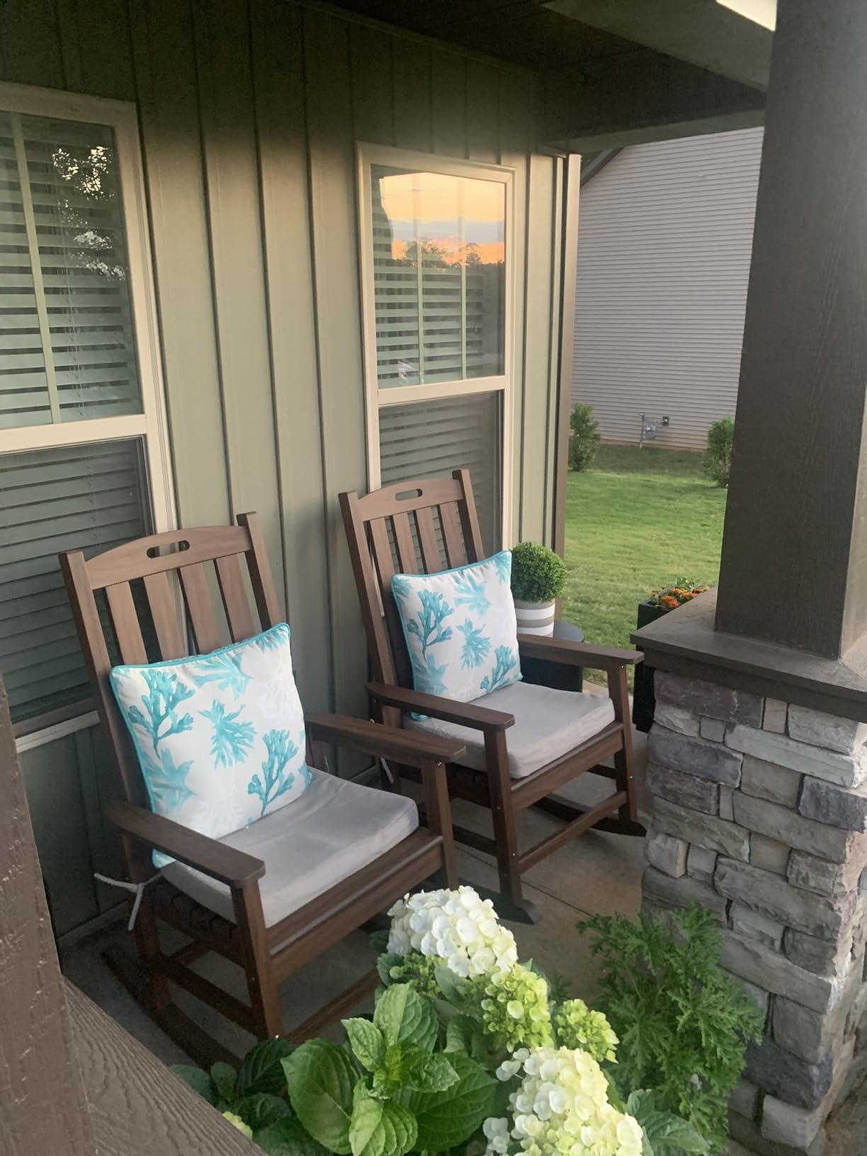 Psilvam Oversized Outdoor Rocking Chair, HDPE Porch Rocker Chairs for Adults, All Weather Resistant Rocking Chairs for Patio Lawn Garden, 350lbs Weight Capacity (Black) customer photo 2
