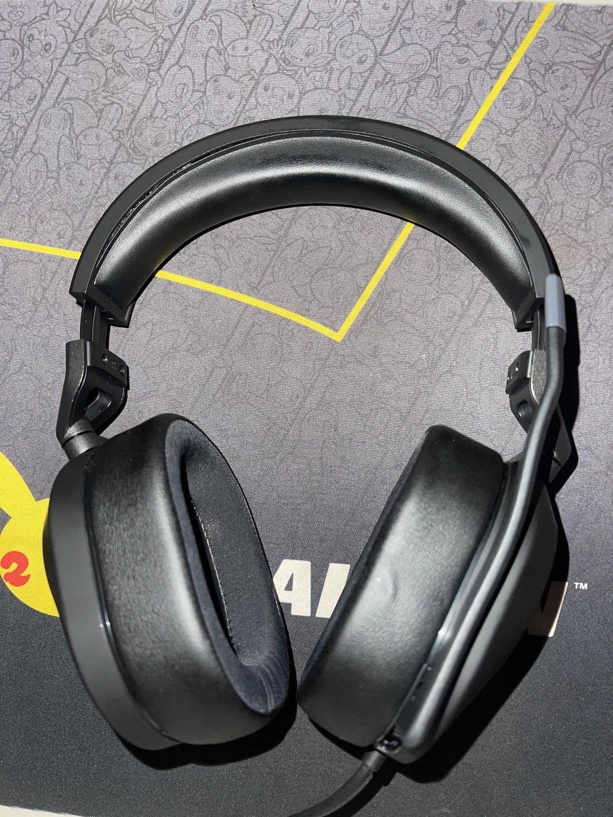 Corsair HS65 Surround Wired 3.5mm PC PS5 Xbox Switch Gaming Headset - Black customer photo 2