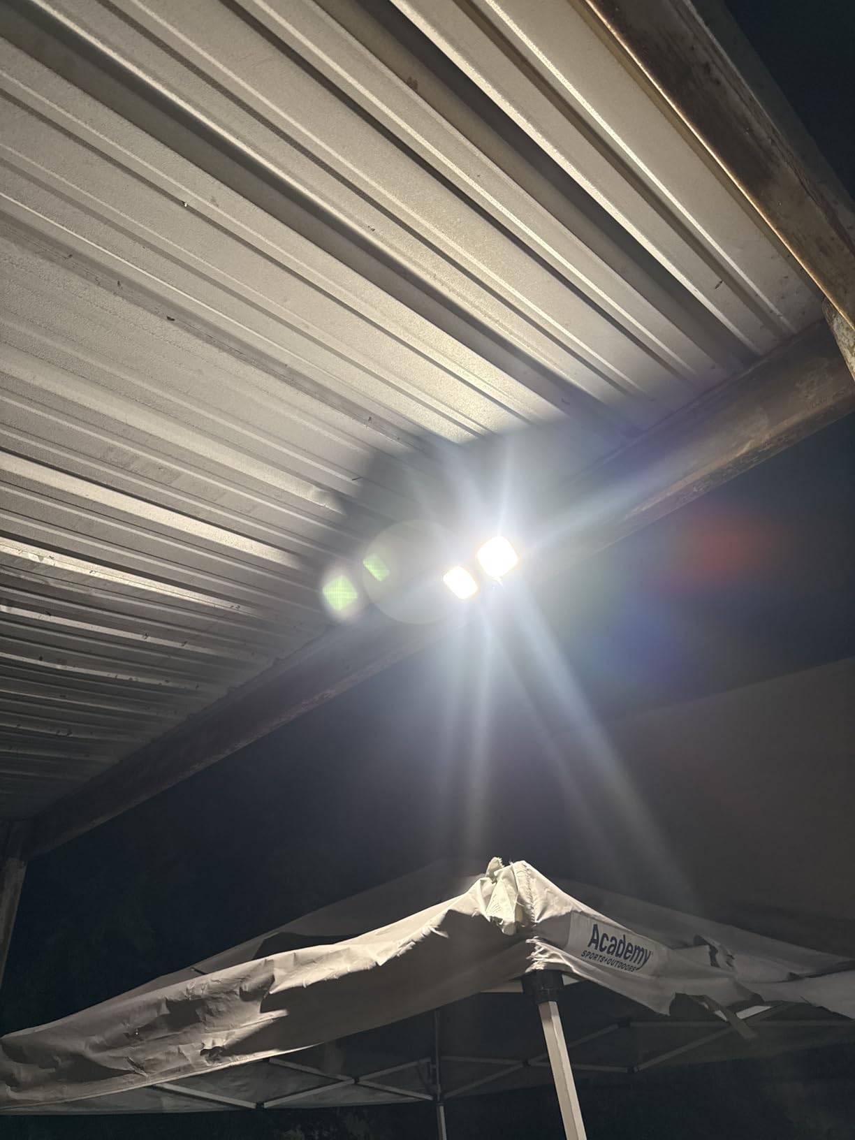 Blink Wired Floodlight Camera - Smart security camera, 2600 lumens, HD live view, enhanced motion detection, built-in siren, Works with Alexa - 1 camera (Black) customer photo 2