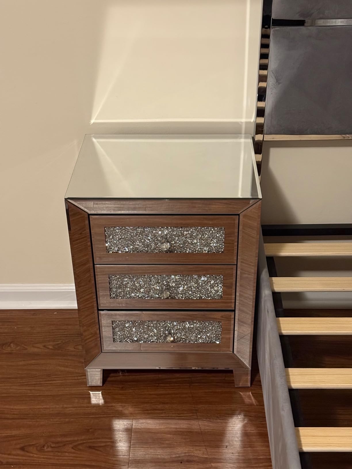 VINGLI Mirrored Nightstand Glass End Table, 23