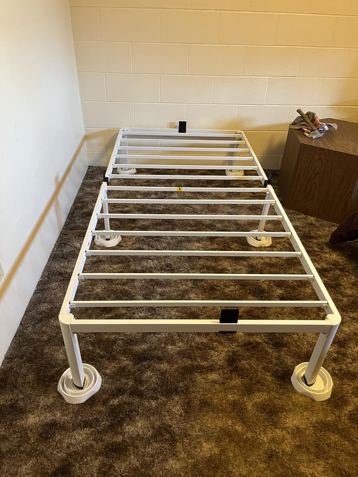 MAF 14 Inch Queen Metal Platform Bed Frame with Round Corner Legs, 3000 LBS Heavy Duty Steel Slats Support, Noise Free, No Box Spring Needed, Easy Assembly customer photo 2