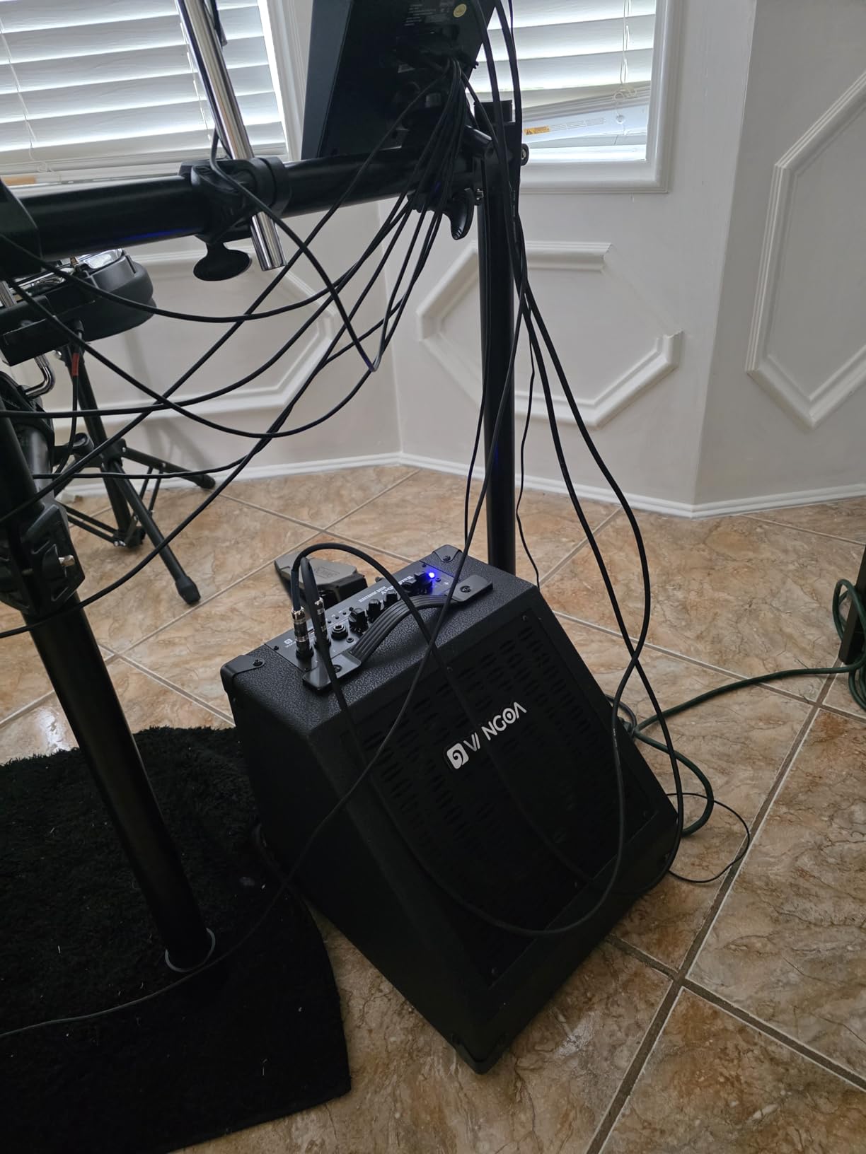 Vangoa Electric Drum Amp 40W Professional Amplifier Speaker, 3 Inputs 3 Band EQ Wireless Electronic Drum Monitor, Keyboard Speaker customer photo 1