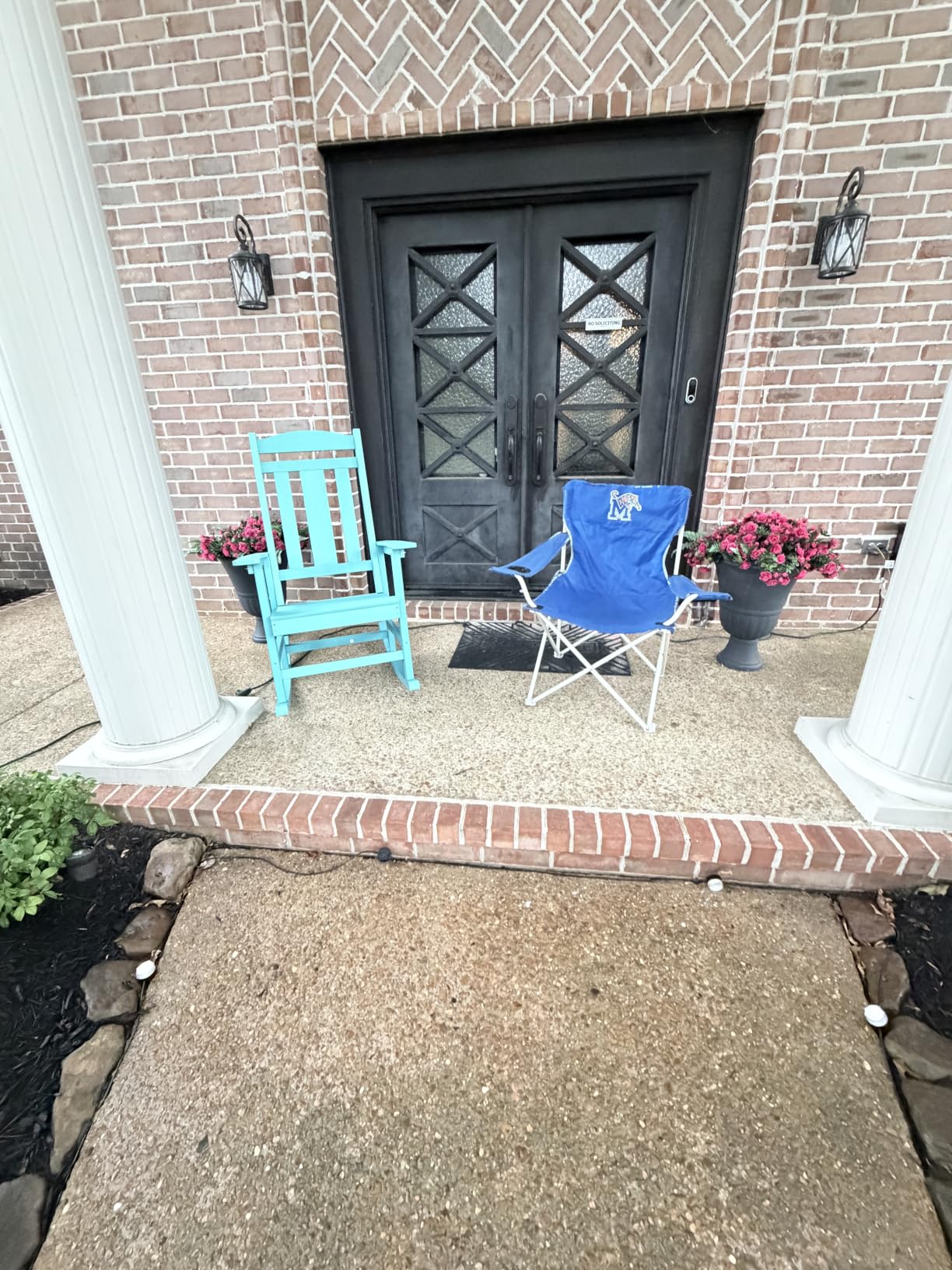 LUE BONA Outdoor Rocking Chairs Set of 2, Weather Resistant Poly Plastic Rocker, 350lb Heavy Duty, Oversized Porch Rocker for Adult, High Back Smooth for Outdoor & Indoor, Black customer photo 1