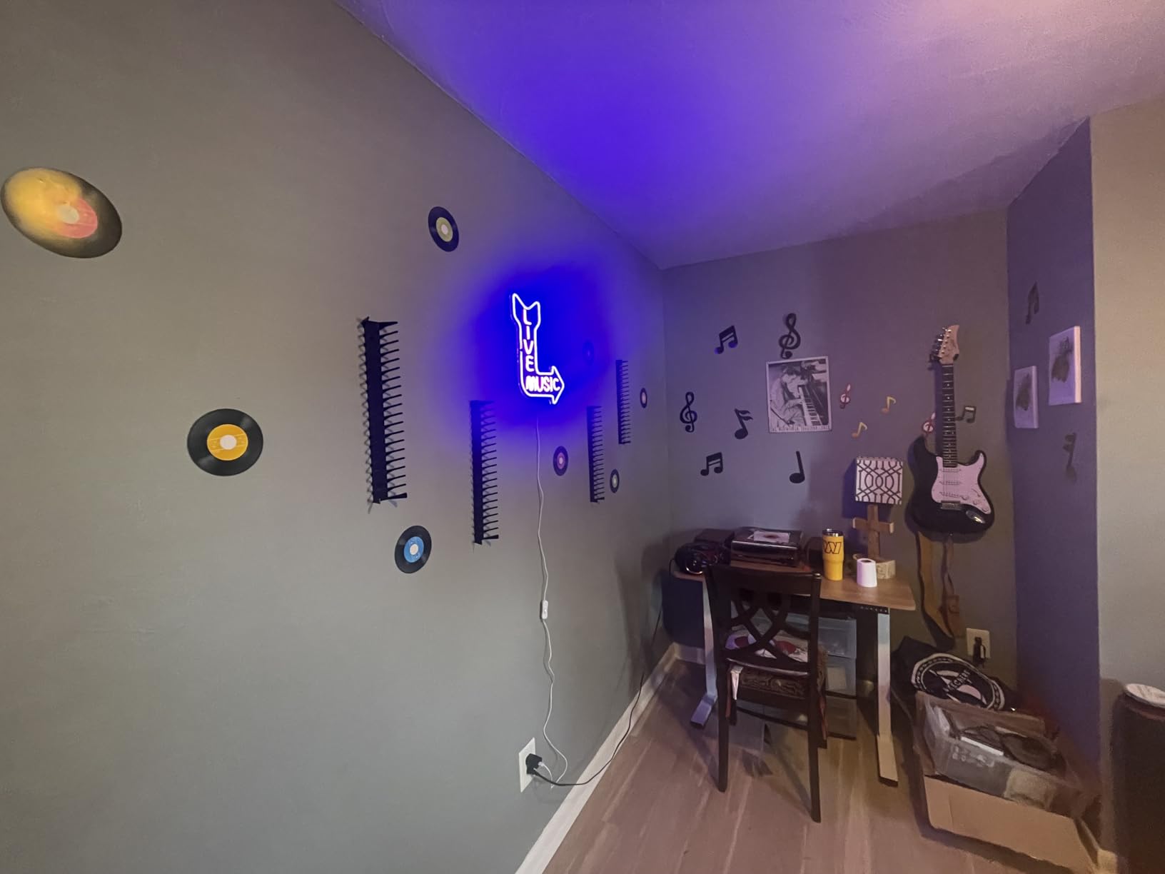 Live Music Neon Signs for Wall Decor LED Word Light Sign Pink Blue Neon Light Up Letters Sign for Bedroom Music Studio Rec Room Game Party Decor customer photo 1