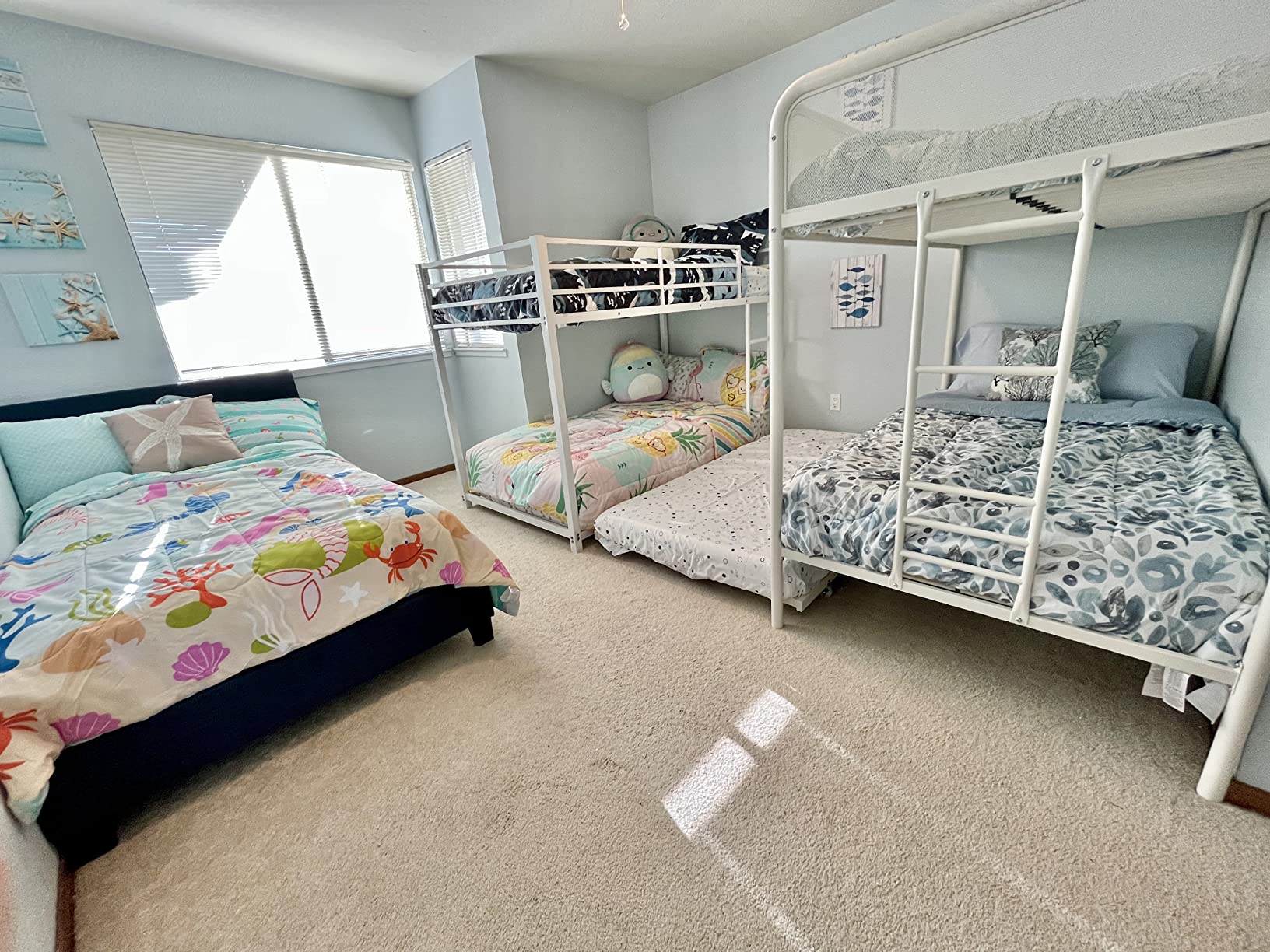 Giantex Twin Over Twin Metal Bunk Beds, Heavy Duty Bed Frame with Safety Guard Rail & Ladder, Low Floor Bunk Bed for Boys Girls Adults Dormitory Bedroom, Noise Free, No Box Spring Needed (Silver) customer photo 2