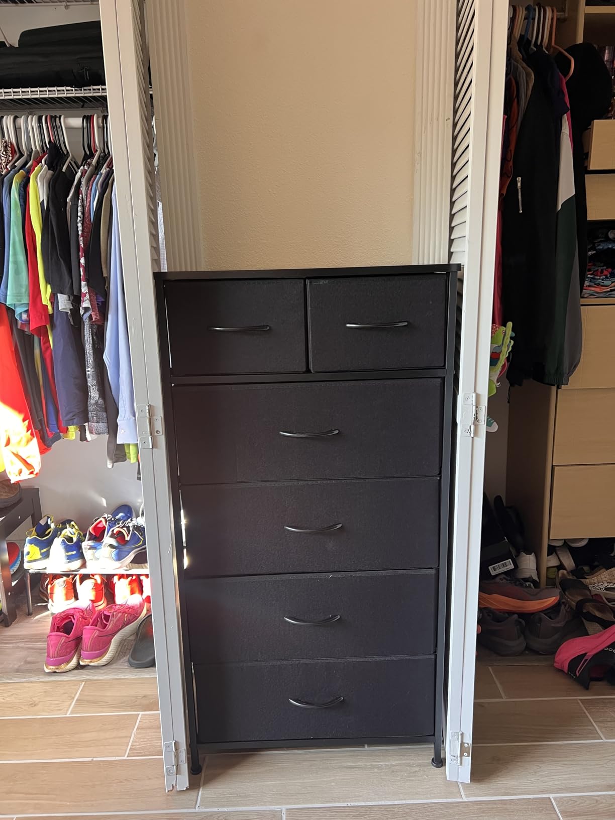 Mifuro Tall Dresser for Bedroom, Vertical Storage Organizer Tower with 7 Drawers, Chest of Drawers with Fabric Bins, Steel Frame, Wood Top for Bedroom, Closet, Entryway- Black customer photo 1