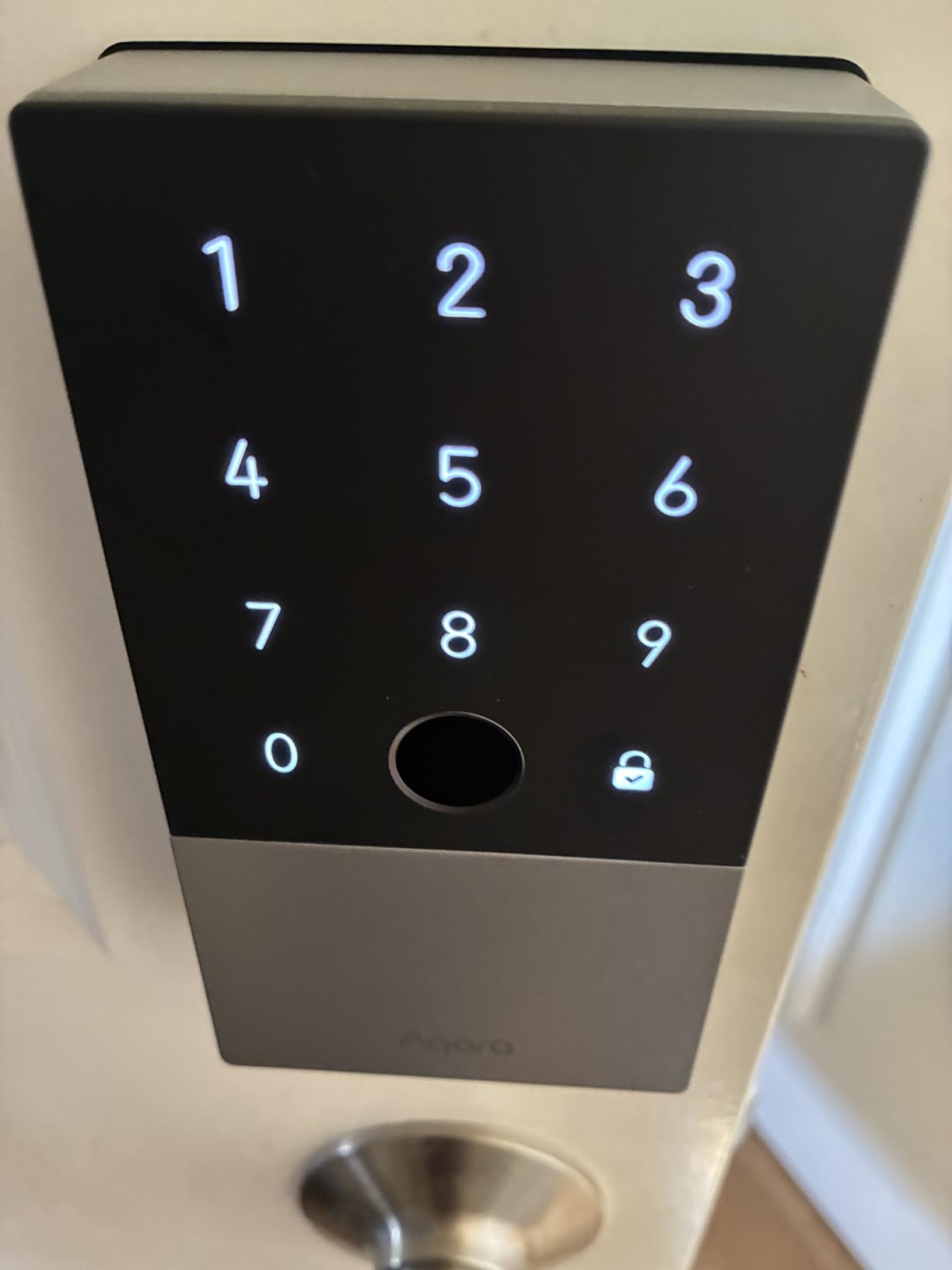 Aqara Smart Lock U100, Apple Home Key, Fingerprint Deadbolt, Gray | Matter Over Thread, Keyless Entry Door Lock, Touchscreen Keypad, IP65 Weatherproof, Supports Apple HomeKit, Alexa, Google customer photo 1