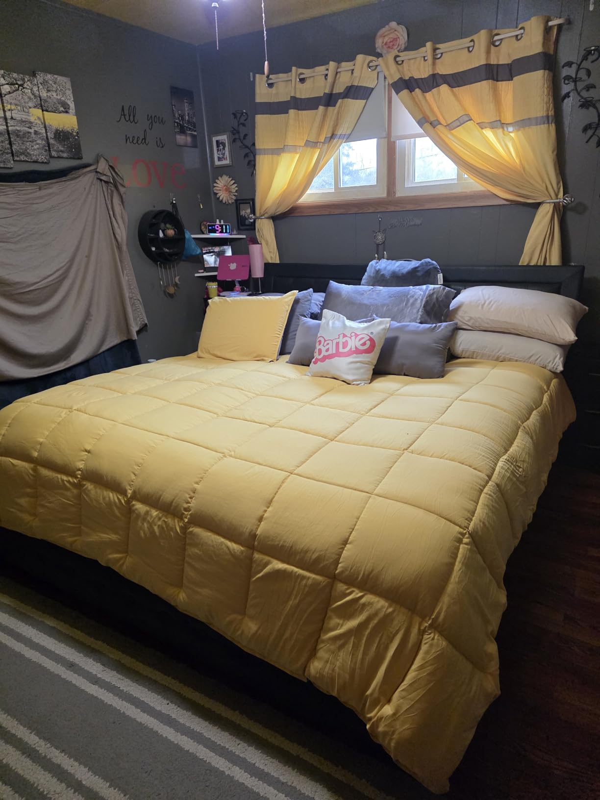 KASENTEX Queen Comforter Set - Reversible Dual Color - Goose Down Alternative - Ultra-Soft, Lightweight, Machine Washable, Maintain Fluffiness, All Season Warmth customer photo 1
