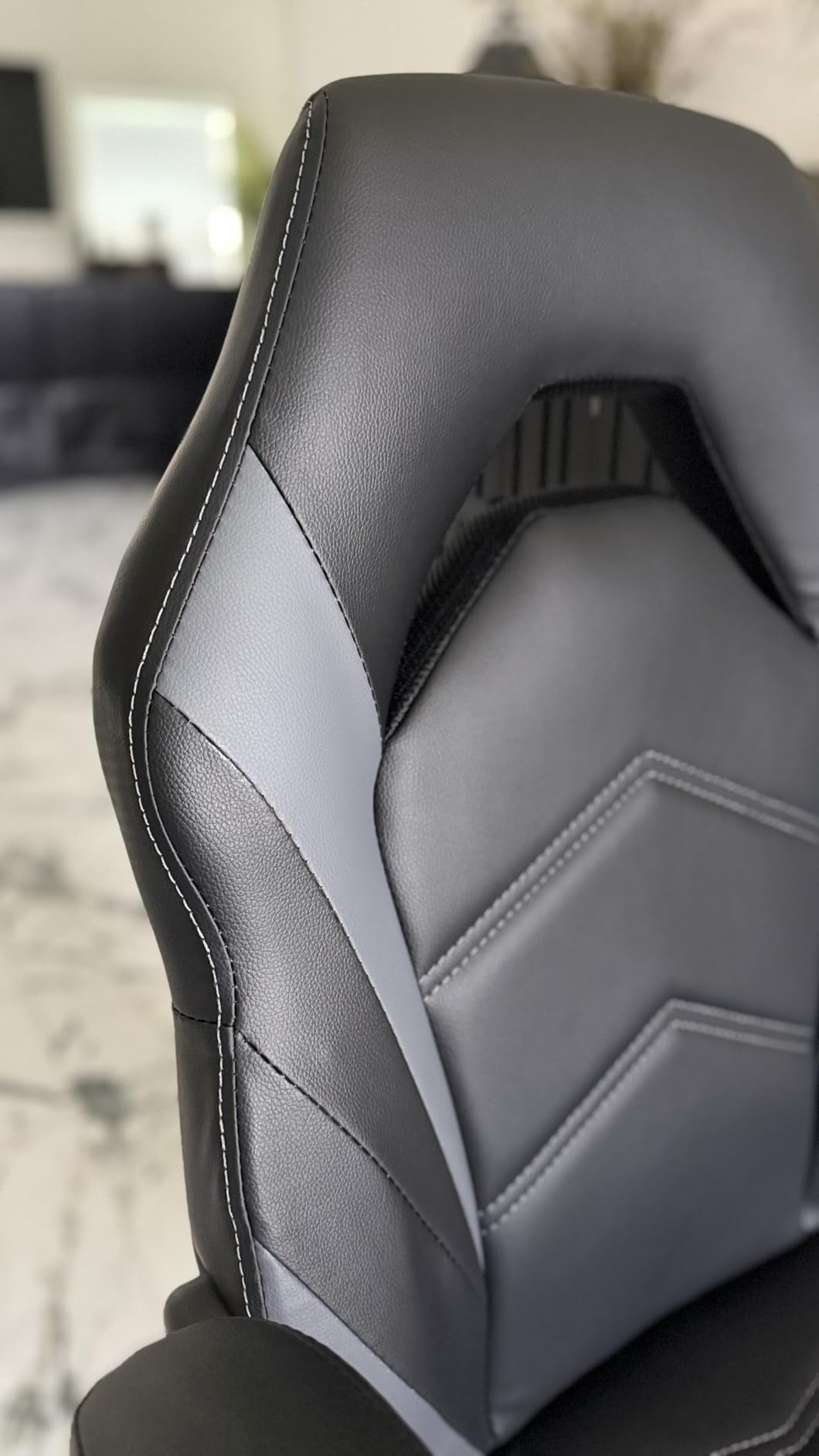 Sweetcrispy Computer Gaming Chair - PU Leather Ergonomic Lumbar Support with Flip-up Armrest and 360° Swivel Wheels, Height Adjustable Task Home Office Desk Video Racing, Red customer photo 2