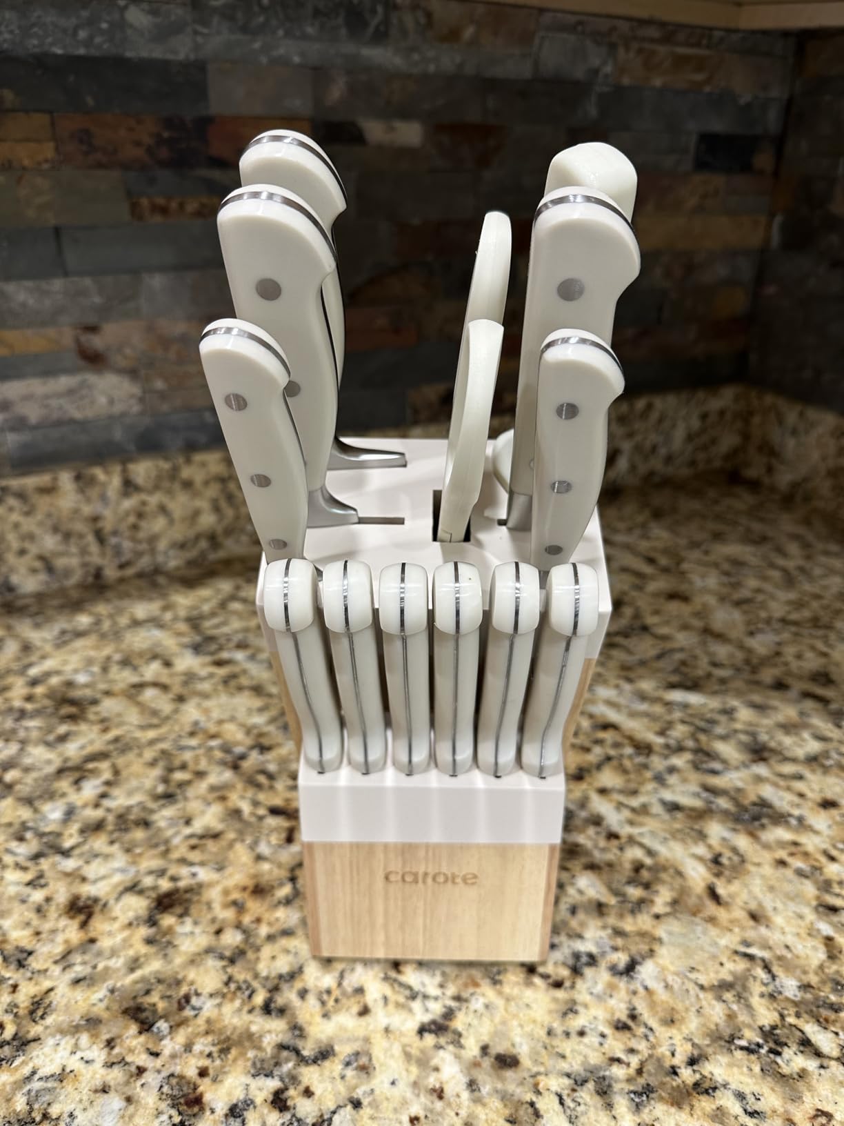 CAROTE 14-Piece Knife Set with Wood Block, Rust-Resistant, Cream | Razor-Sharp High Carbon Stainless Steel Knives, Long-Lasting Sharpness, Forged, Triple-Riveted Ergonomic Non-Slip Handles customer photo 1