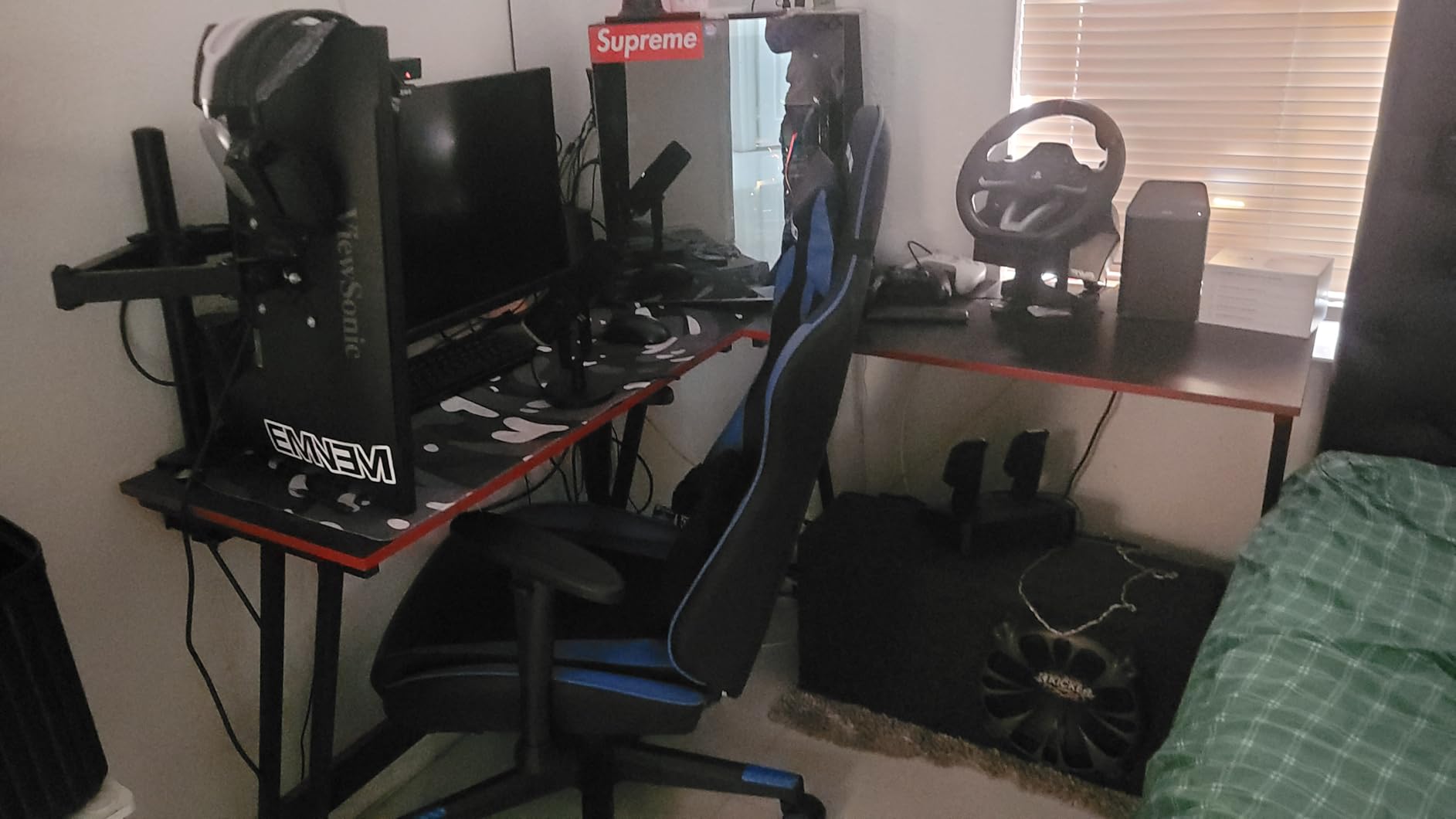 PayLessHere L Shaped Desk Corner Gaming Desk Computer Desk with Large Desktop Studying and Working and Gaming for Home and Work Place,Black customer photo 2
