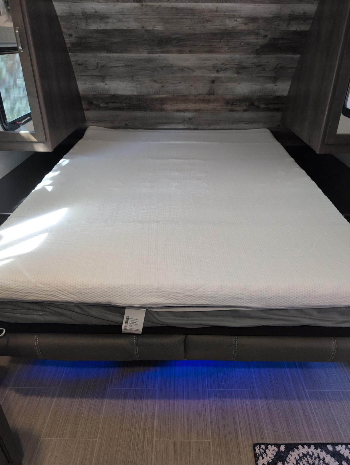MUXHOMO 3 Inch 7-Zone Queen Mattress Topper, Egg Crate Memory Foam Mattress Topper Queen Size for Back Pain, Lavender Cooling Gel Infused Bed Pad, CertiPUR-US and Oeko-TEX Certification customer photo 2