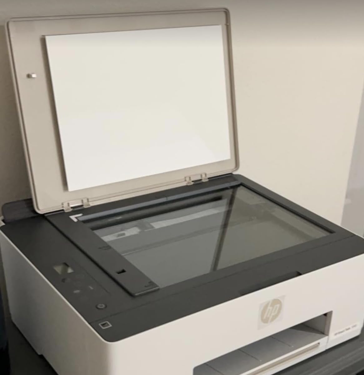 HP Smart Tank 5000 Wireless All-in-One Ink Tank Printer, Scanner, Copier with 2 Years of Ink Included, Best-for-Home, Cartridge-Free, Refillable and AI-Enabled (5D1B6A) customer photo 2