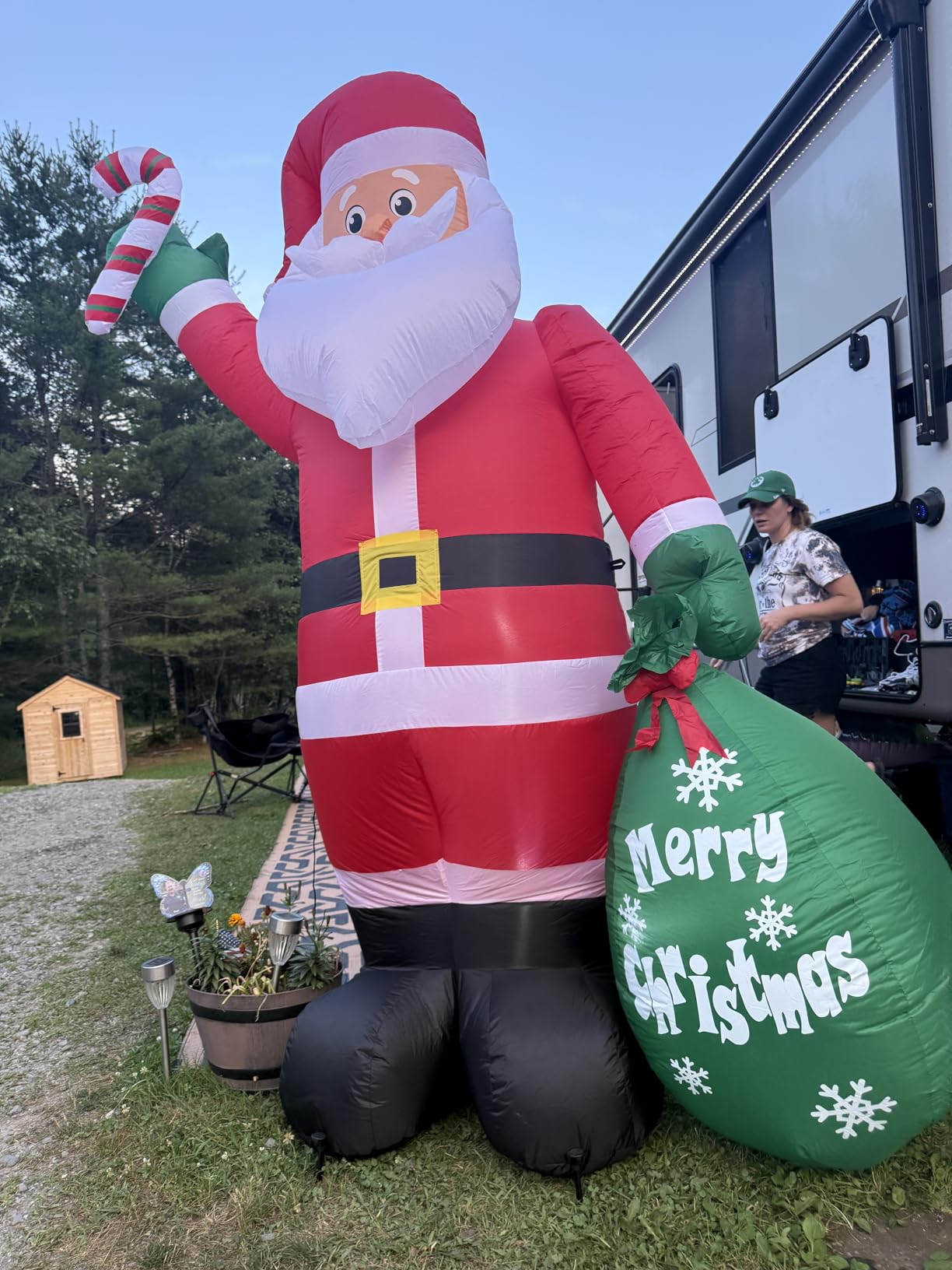 8 FT Christmas Inflatable Santa Claus with Candy and Big Gift Bag Outdoor Decor, Blow Up IP44 Weatherproof Xmas Decorations for Yard, Built-in LED Light for Garden Lawn Indoor Winter Holiday customer photo 2