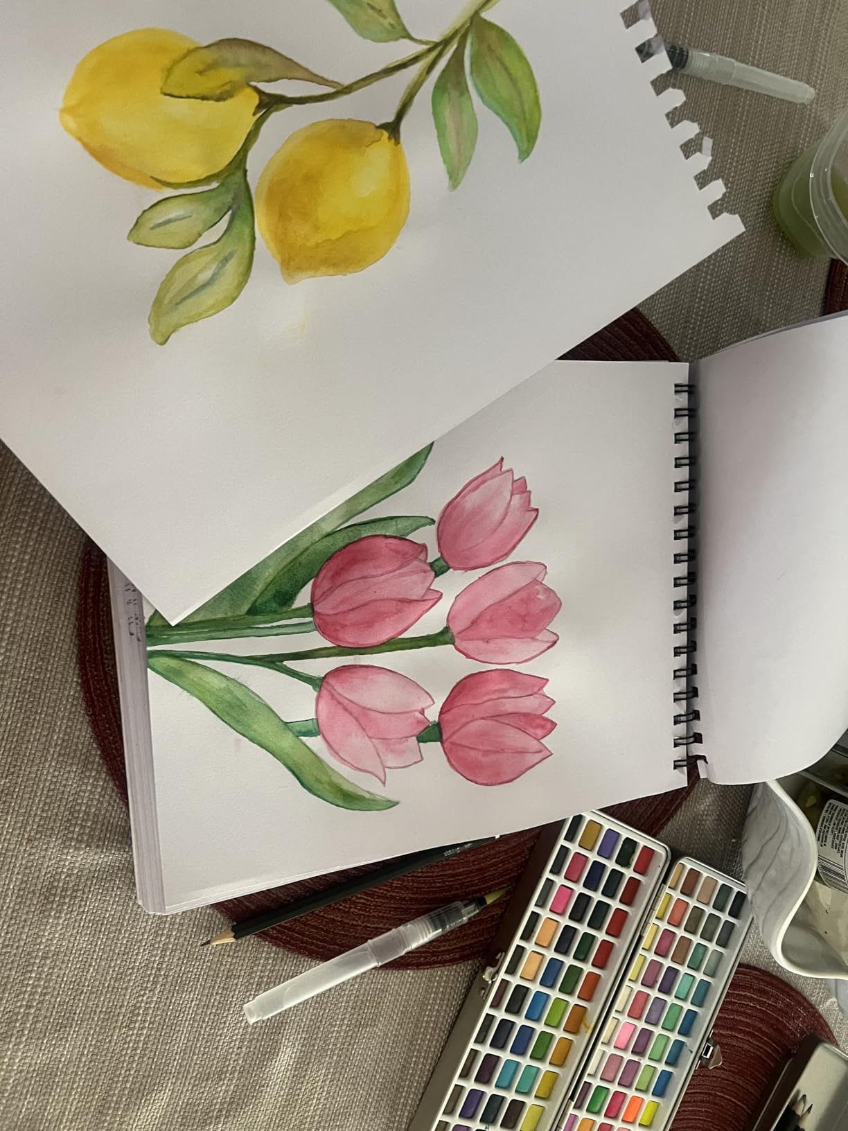 Watercolor Paint Set with 100 Bright Colors: for Adult Beginners & Professional with Metallic - Travel Sized Water Color Art Kit Palette customer photo 2