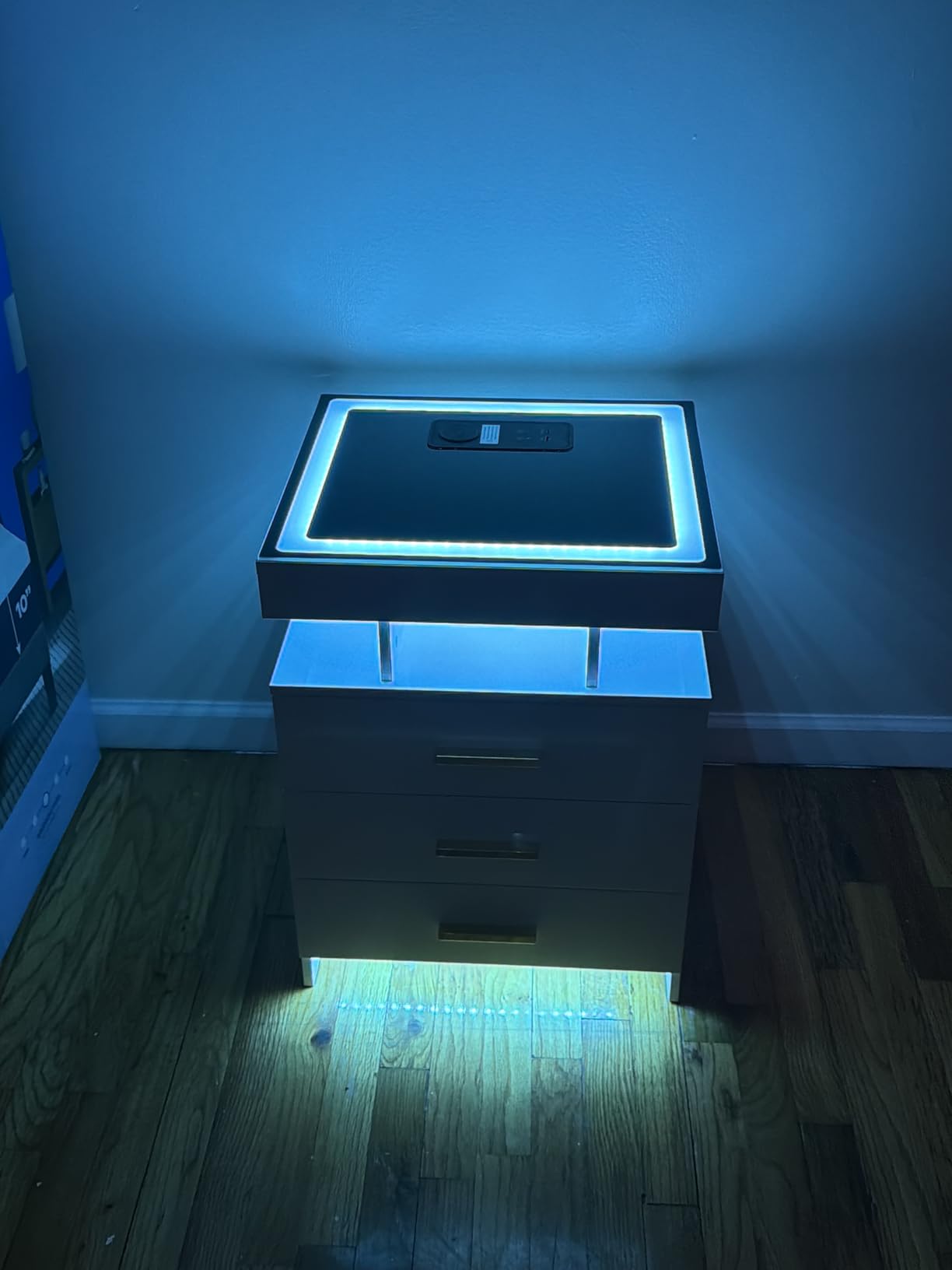 Lvifur LED Nightstand with Wireless Charging Station, Auto Sensor 3 Color Dimmable Night Stand, Modern Bedside Table with 3 Drawers & 3 Open Compartments for Bedroom, Black customer photo 2
