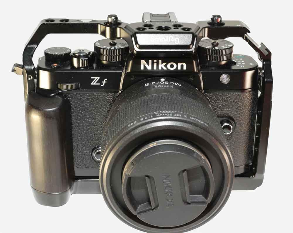 SmallRig Zf Camera Cage for Nikon Z f, with Ergonomic Ebony Grip, Built-in Quick-Release Plate for Arca for Quickly Switch on Gimbal/Tripods - 4261 customer photo 1