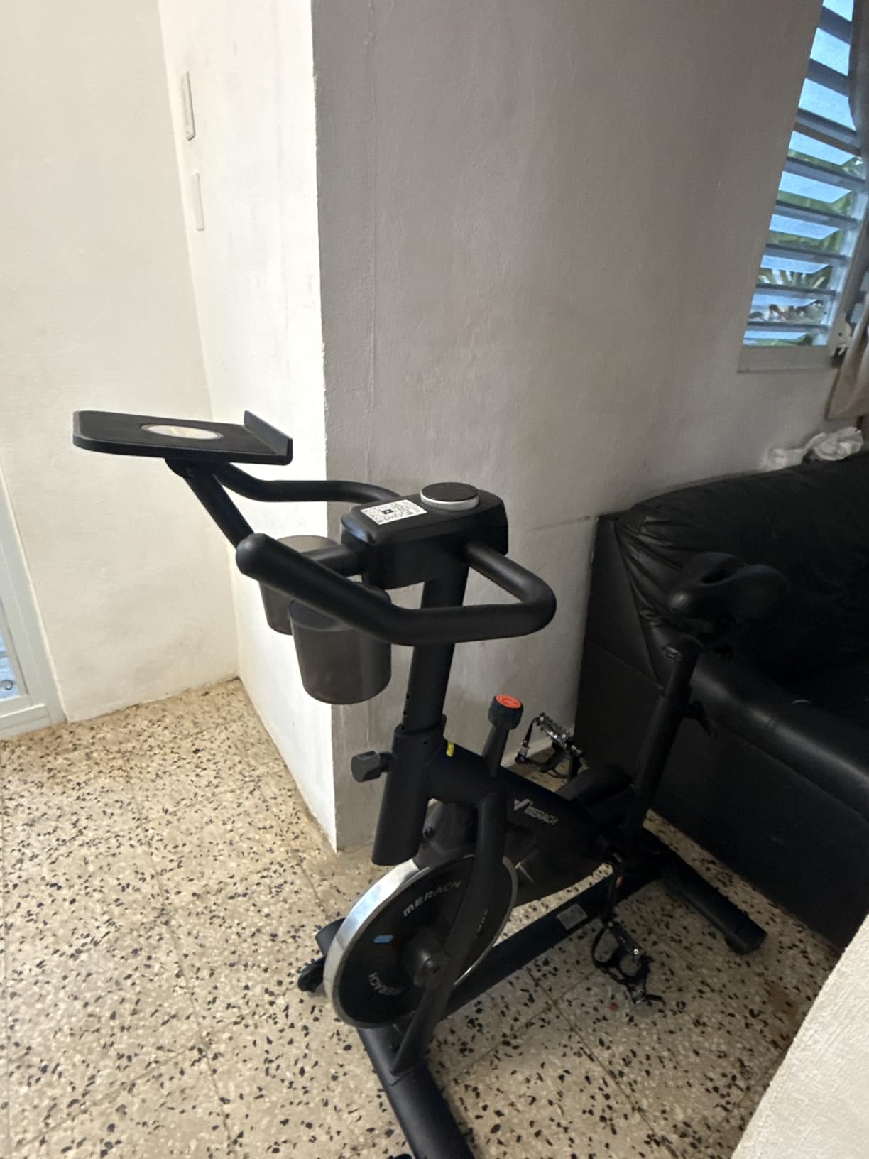 MERACH Exercise Bike, Magnetic Friction Stationary Bike for Home with APP, Low Noise Indoor Cycling Spin Bike, 300lbs Weight Capacity customer photo 2