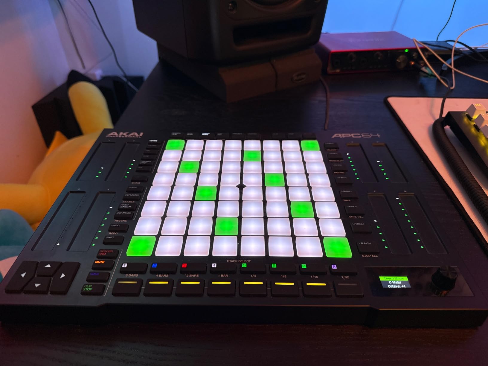 Akai Professional APC64 Ableton MIDI Controller with 8 Touch Strips, Step Sequencer, 64 RGB Velocity-Sensitive Pads, CV Gates customer photo 1
