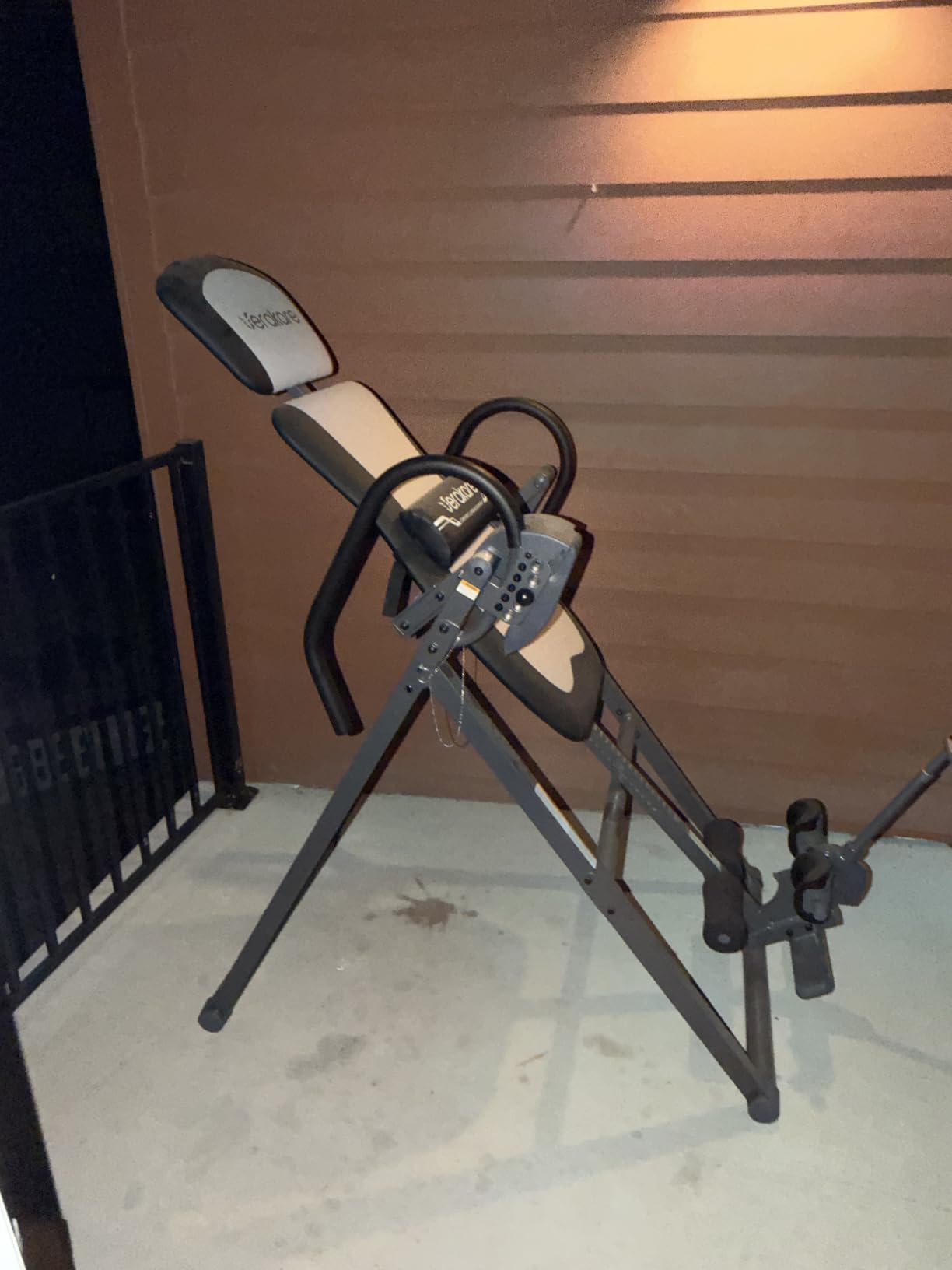 Innova ITX9550 Heavy Duty Inversion Table customer photo 1