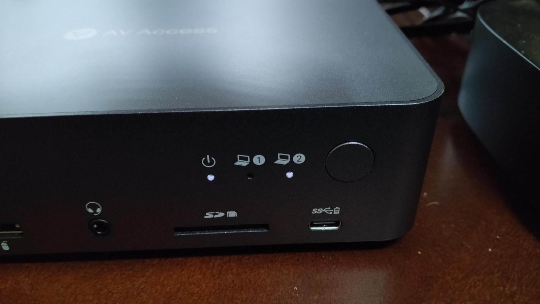 AV Access KVM Switch Dock 2 Monitors 2 Laptops, 4K KVM Switch Dual HDMI Monitor, 2 USB-C MST Ports, 60W PD for Each PC, 1G Ethernet, EDID Emulation, 2K@144Hz, 1080P@240Hz, Ideal for Home Office customer photo 1