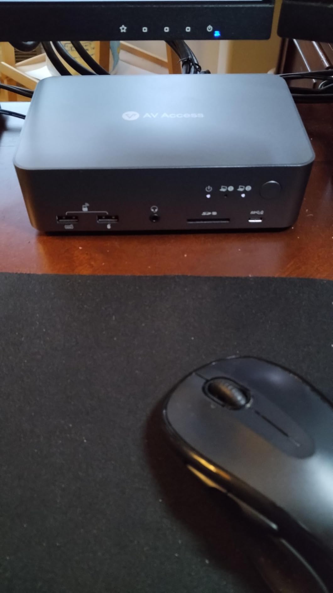 AV Access KVM Switch Dock 2 Monitors 2 Laptops, 4K KVM Switch Dual HDMI Monitor, 2 USB-C MST Ports, 60W PD for Each PC, 1G Ethernet, EDID Emulation, 2K@144Hz, 1080P@240Hz, Ideal for Home Office customer photo 2
