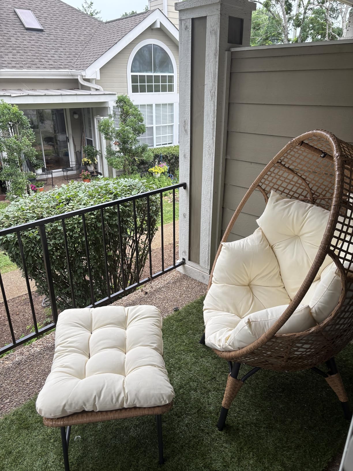 NICESOUL Wicker Egg Chair with Ottoman, Indoor Outdoor Egg Basket Lounge Chair w/Cushion, Oversized Egg Seat with Legs 440 Lbs, Comfy Cozy Boho Style Nest Chair w/Footrest for Patio, Balcony, Beige customer photo 2