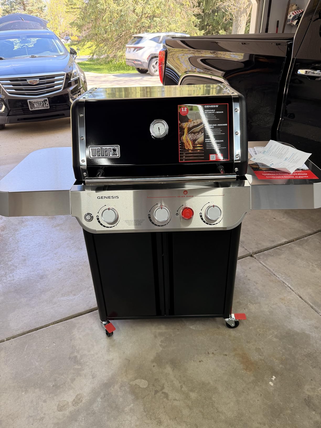 Weber Genesis E-325 Liquid Propane Gas Grill for Outdoor Cooking, 3 Burners, PureBlu Burners & Sear Zone customer photo 1