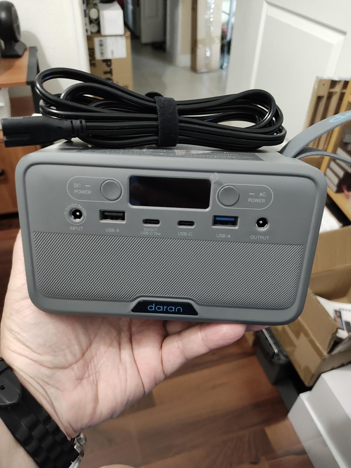 DARAN Portable Power Station 89.6Wh LiFePO4 Battery 100W (200W Peak) Solar Power Bank, Portable Charger Small Generator with AC Outlets & PD Fast Charging for Home/Laptop/Camping customer photo 2