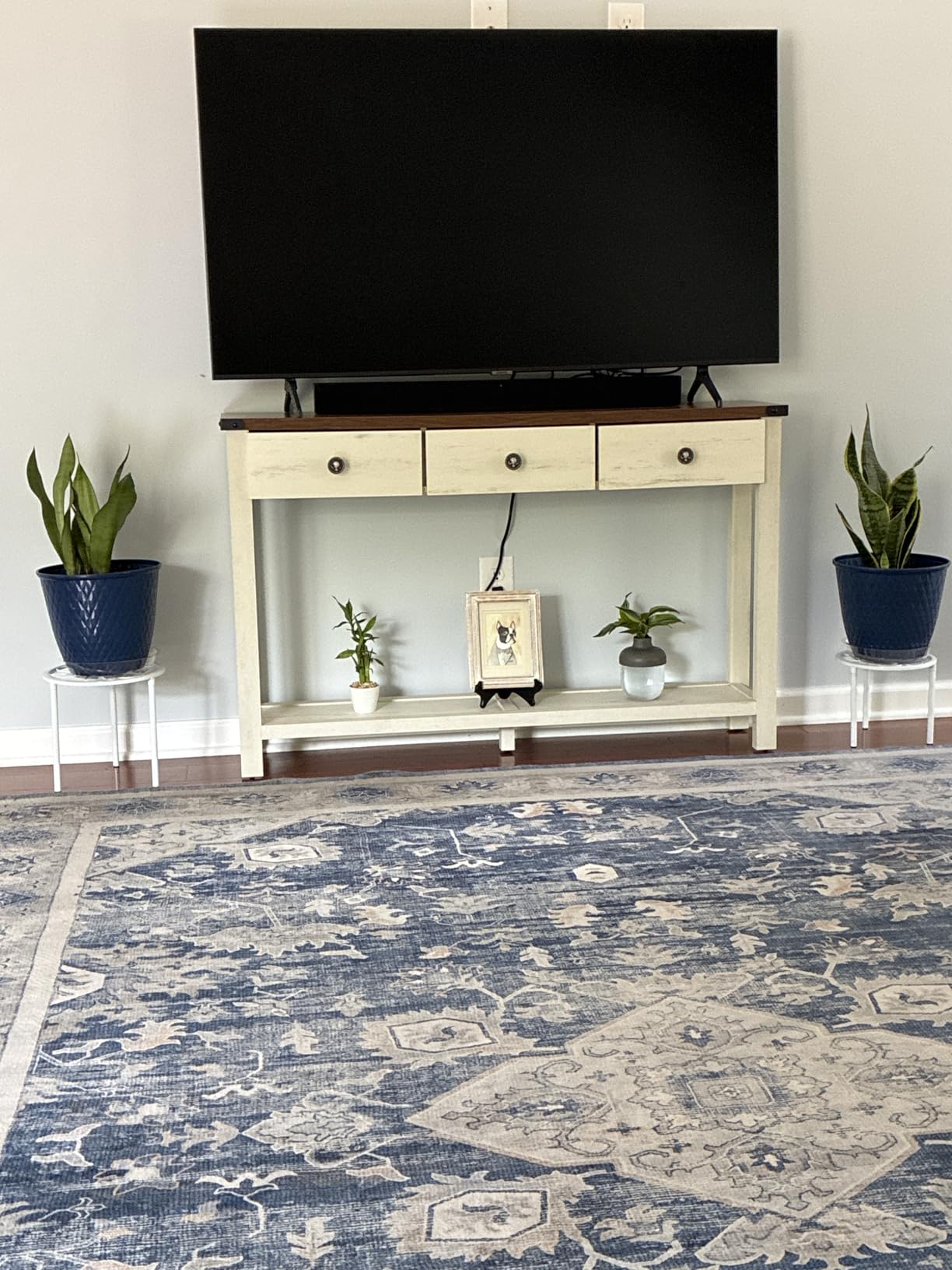 VASAGLE Farmhouse Coffee Table with Storage, Flip-Top Lids, Square Coffee Table for Living Room, with Hidden Compartment, Honey Brown and Rustic White, LIRY Collection customer photo 2