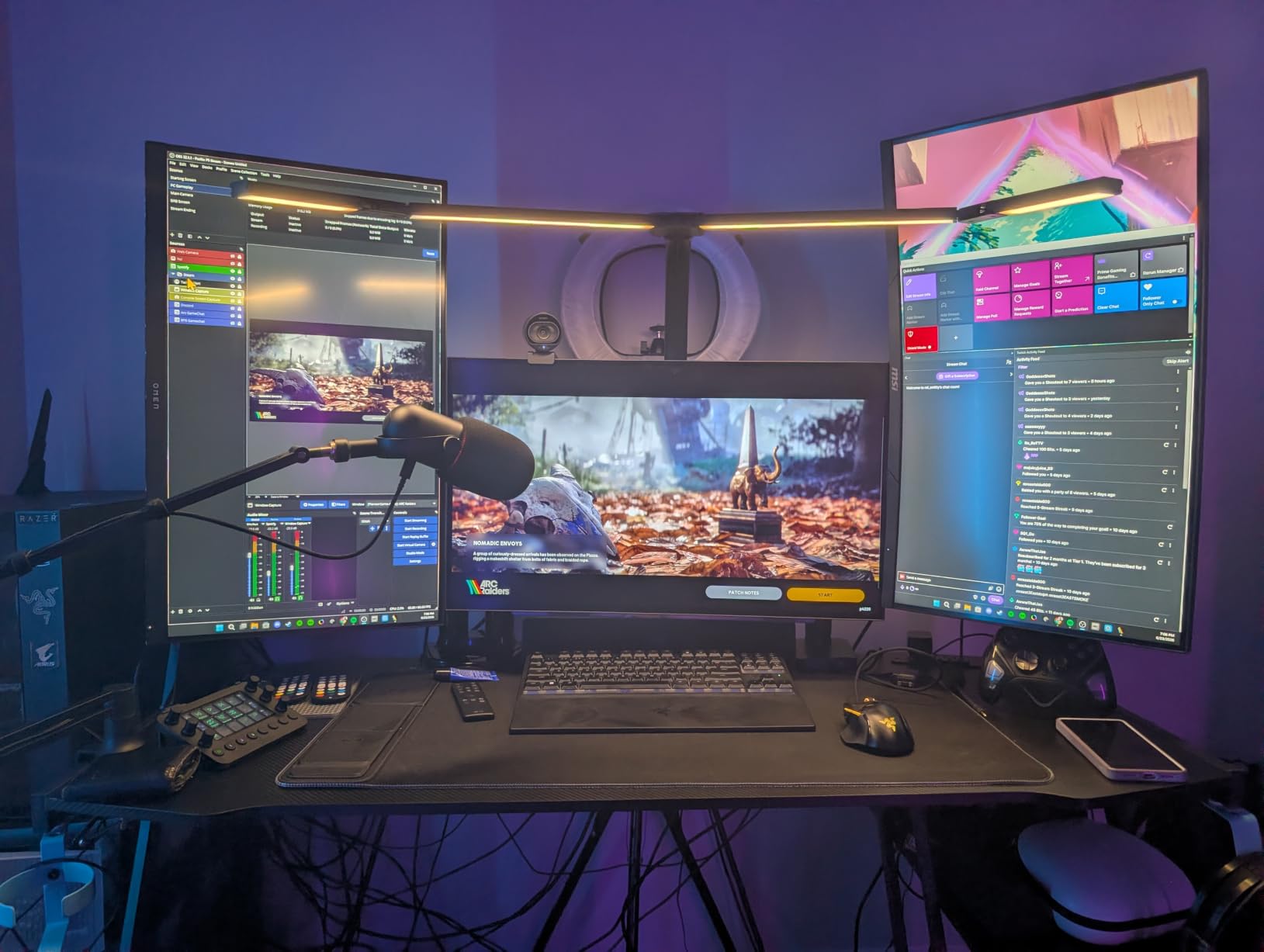 Razer Seiren V3 Chroma RGB USB Microphone: Stream & Game Reactive Lighting - Tap-to-Mute Sensor - Condenser Mic - Digital Gain Limiter & Shock Absorber - PC, Discord, OBS Studio, XSplit - White customer photo 1