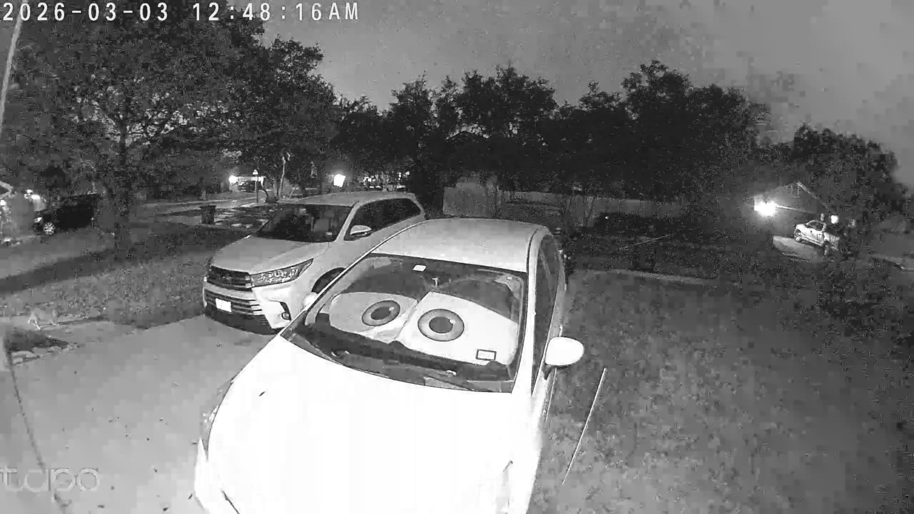 Tapo 2K+ Outdoor Wired Floodlight Security Camera - 2800 Lm Dimmable, Motion Activated, Person & Vehicle Detection, 24/7 Recording, Subscription-Free Local Storage or Optional Cloud, C720 customer photo 2