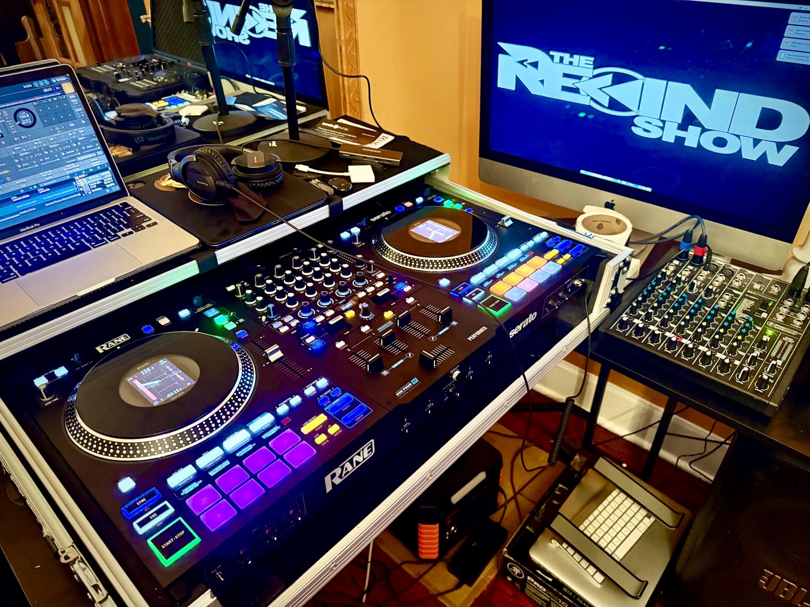 Rane PERFORMER 4-Channel Motorized DJ Controller, 7