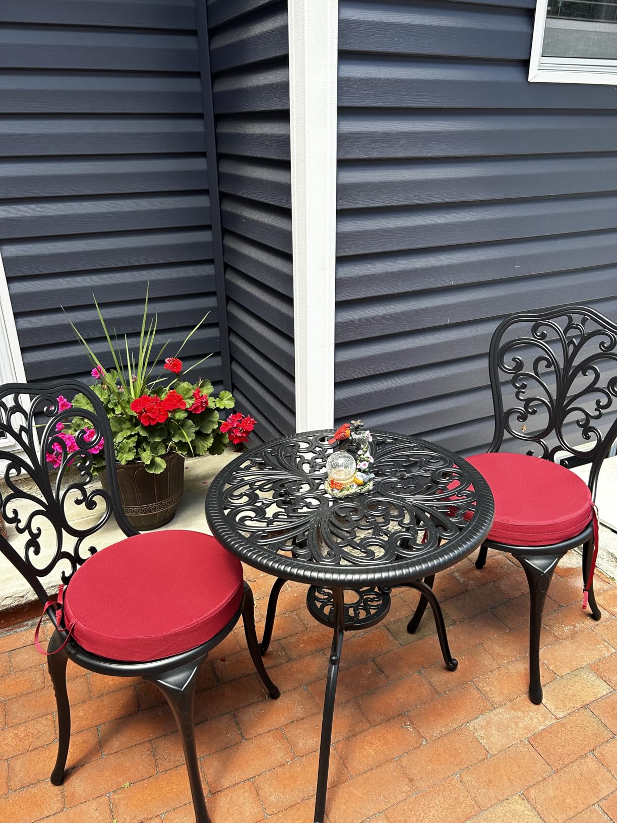 NUU GARDEN 3 Piece Bistro Set Outdoor, All Weather Cast Aluminum Patio Bistro Sets Patio Table and Chairs Set of 2 with Umbrella Hole for Yard and Balcony, Black, Butterfly Backrest customer photo 1