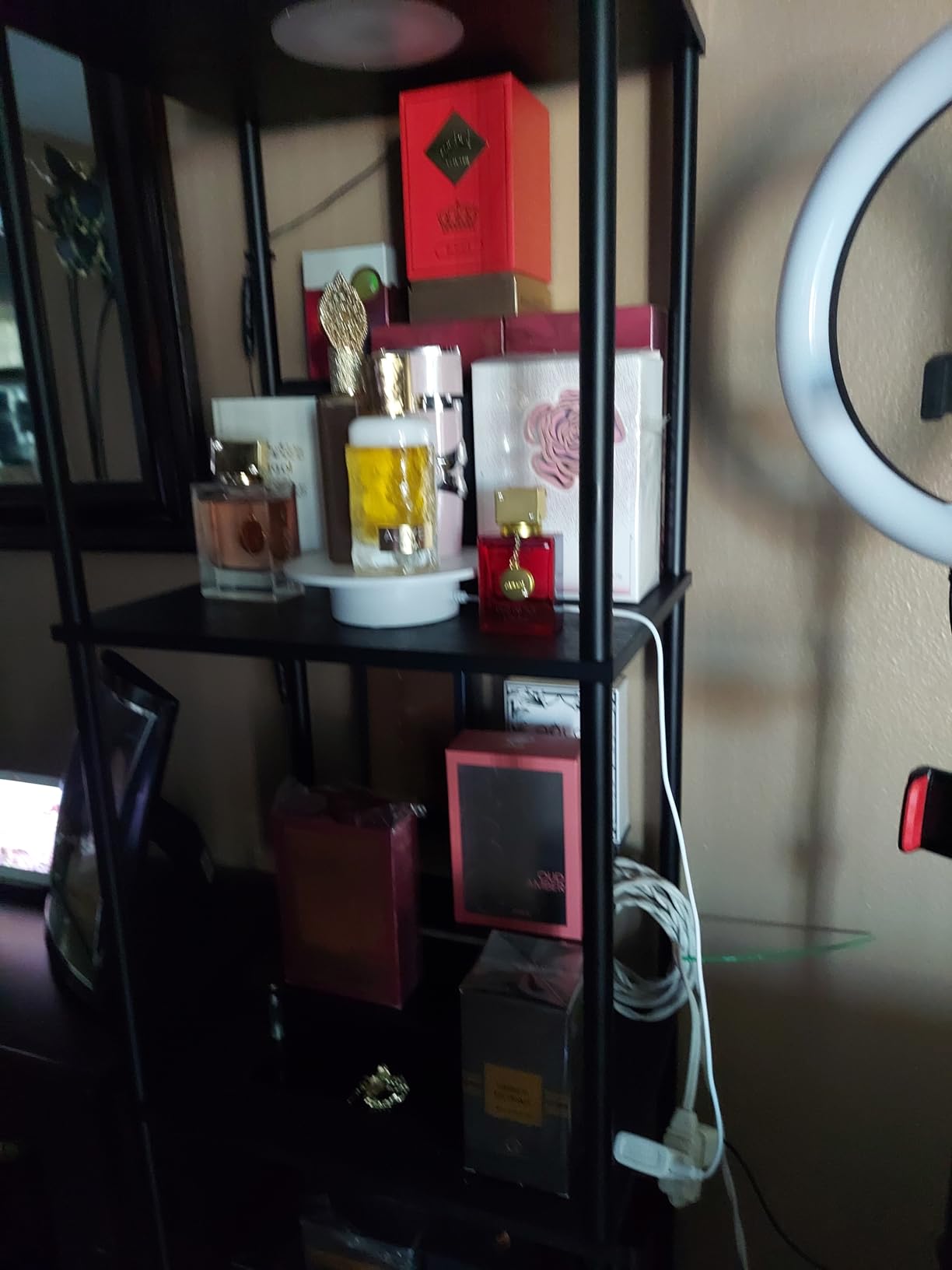 Display Shelf with RGBW Light, Color Changing Curio Cabinet Floor Lamp with Shelves Corner Standing Column Lamp Etagere Organizer Tower Nightstand Bookcase for Living Room Bedroom Office Decor Black customer photo 1