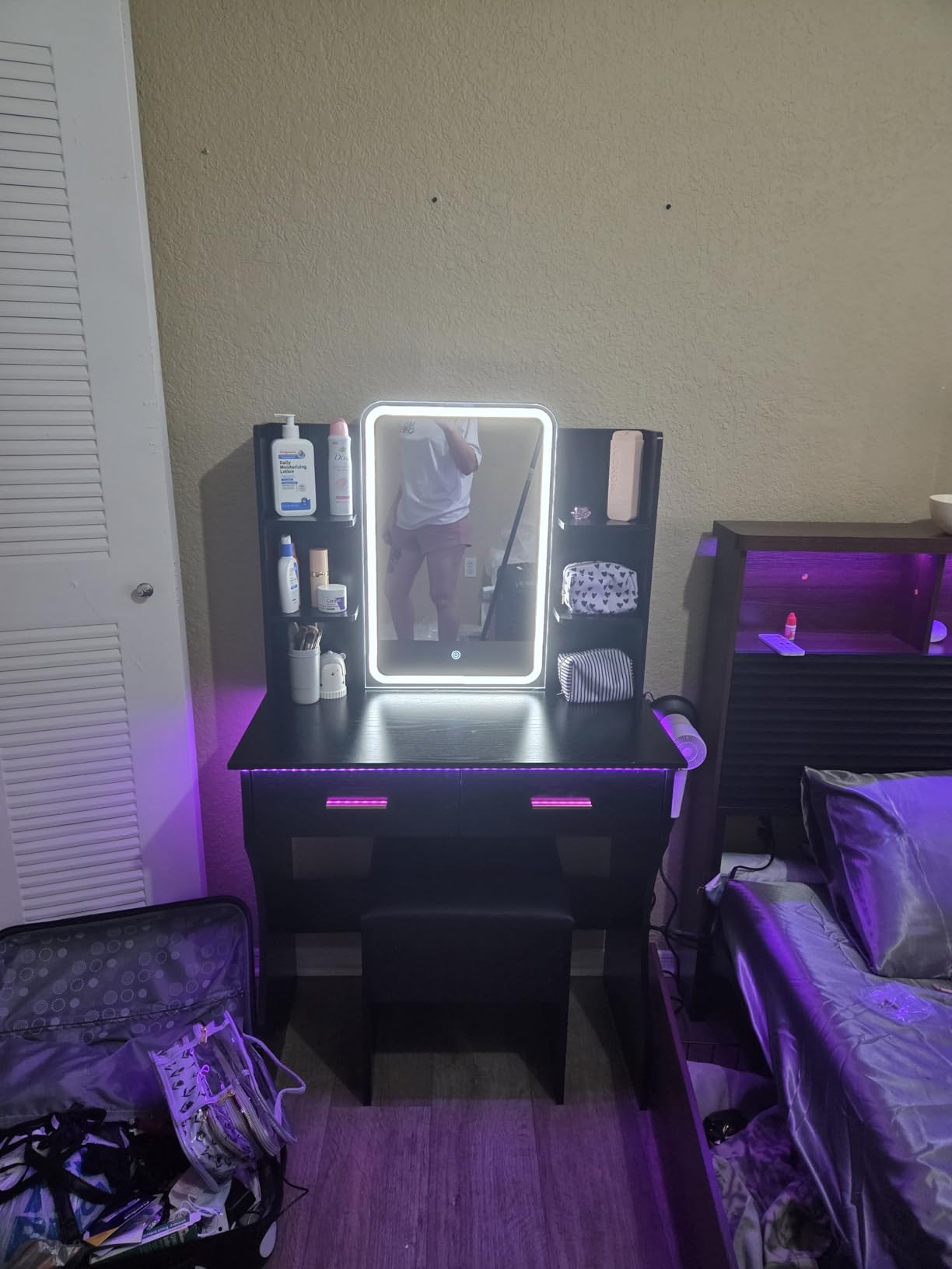 Vanity Desk with LED Lights Mirror & Power Outlet, Small Makeup Vanity Table Set with Storage Drawers & Chair, 3 Lighting Modes & Adjustable Brightness, Dressing Table for Women Girls Bedroom, White customer photo 1