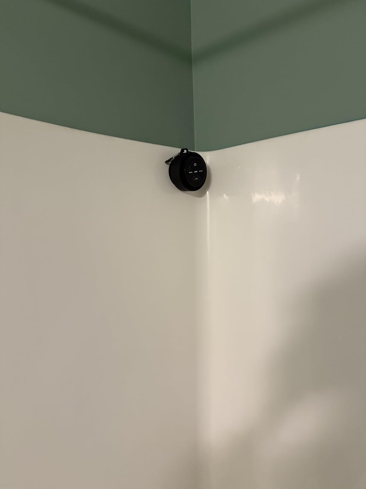 XLEADER Pro Shower Speaker (Upgraded) Certified IPX7 Waterproof Bluetooth | Premium, 8W Crystal Sound & Rich Bass, 15H Playtime, with Suction Cup, Silicone Lanyard, Ideal Gifts - SoundAngel Mate (2 Gen) customer photo 2